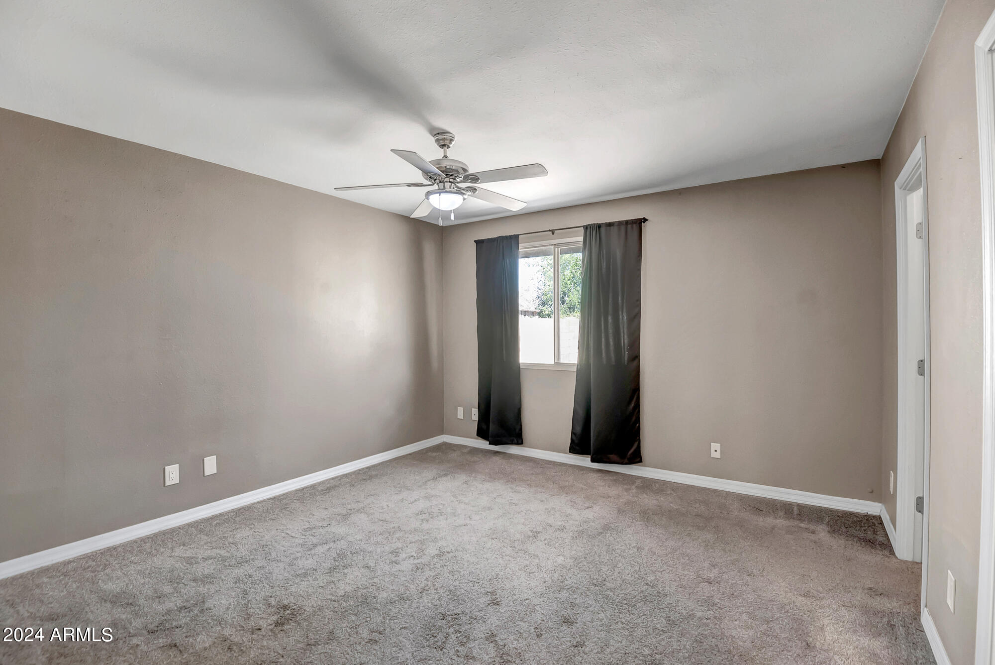 2128 E CORNELL Drive