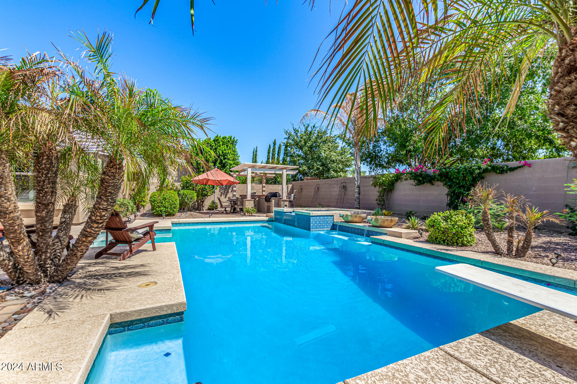 3979 E WOOD Drive