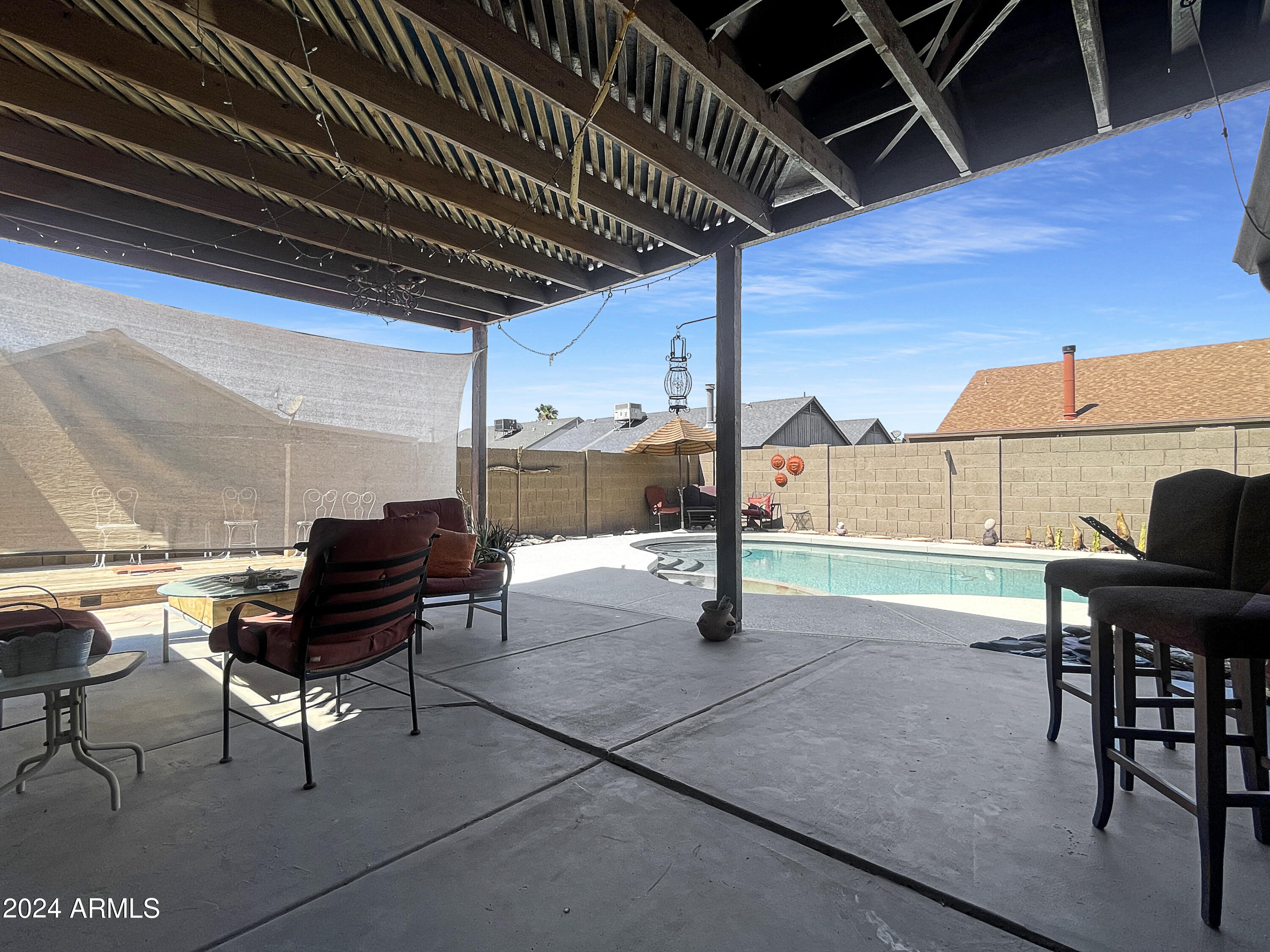 7730 W PARADISE Drive