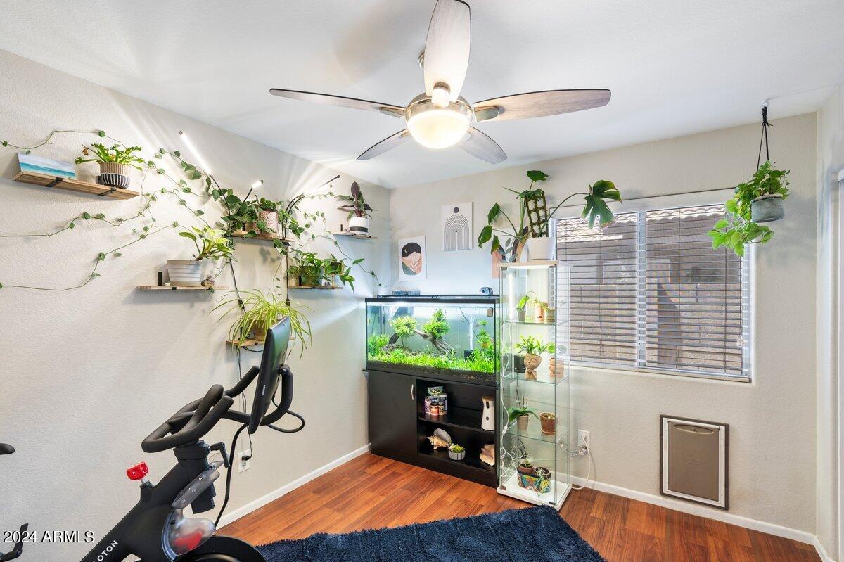 3226 W MELINDA Lane