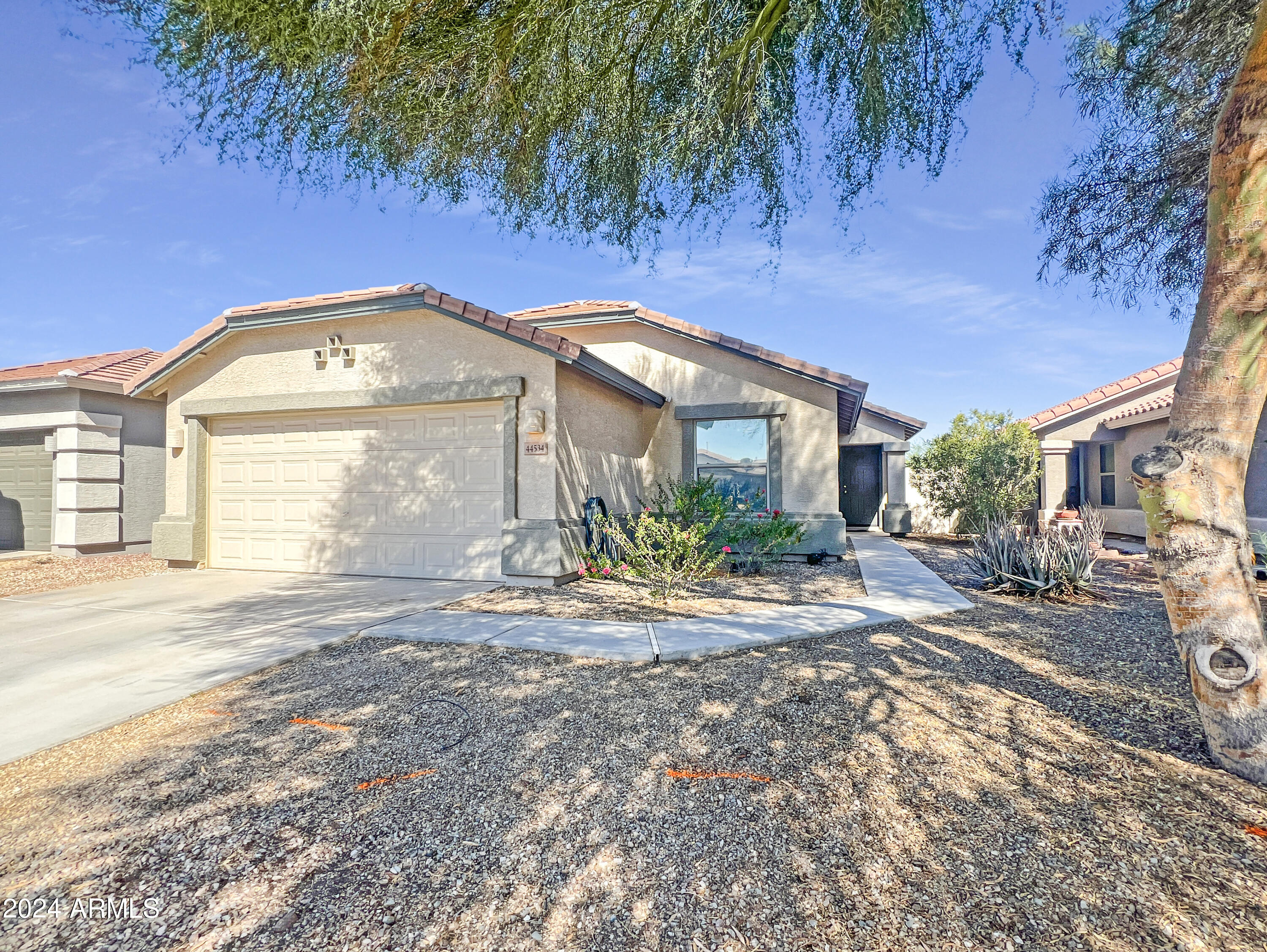 44534 W Windrose Drive