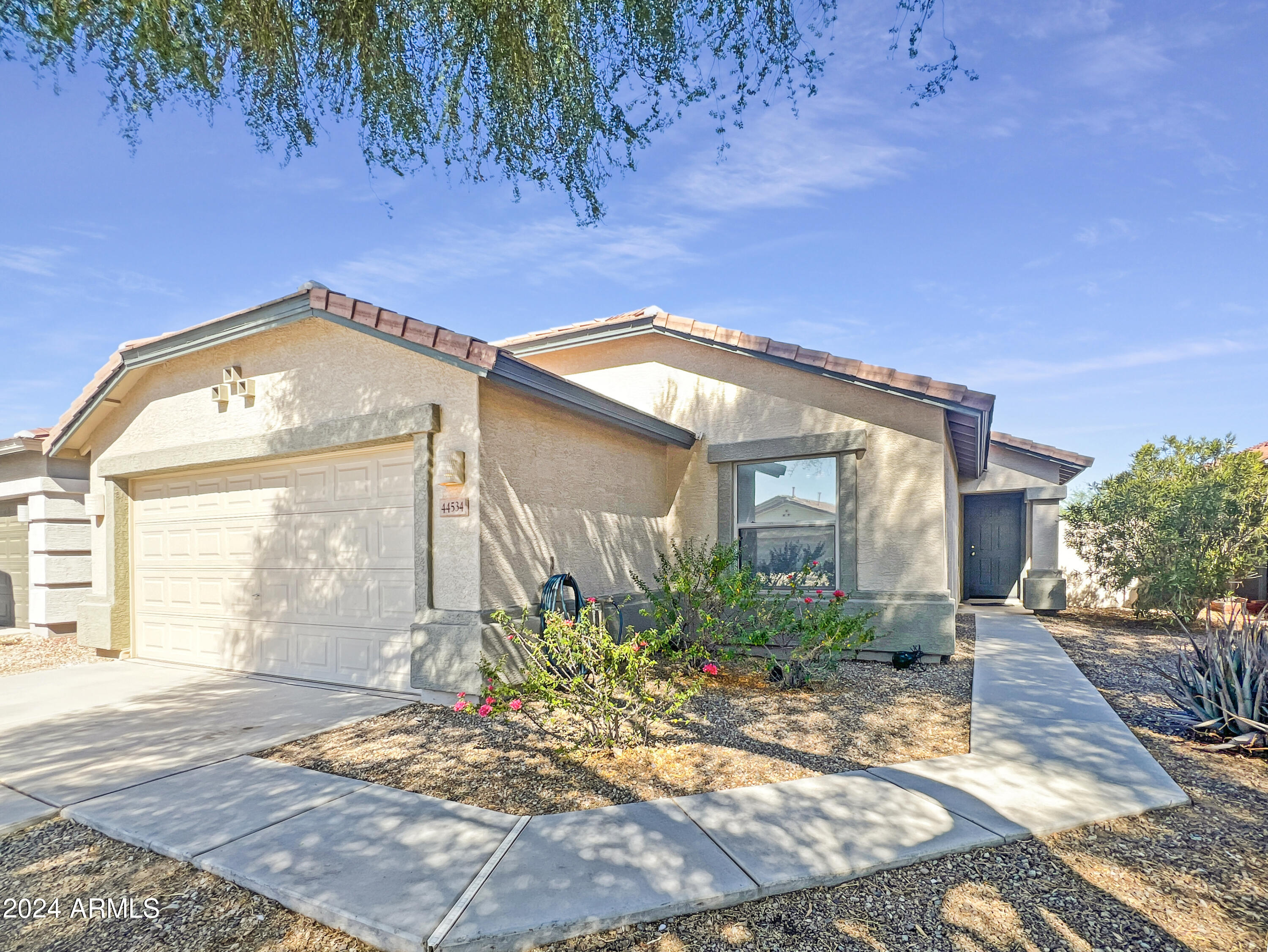 44534 W Windrose Drive