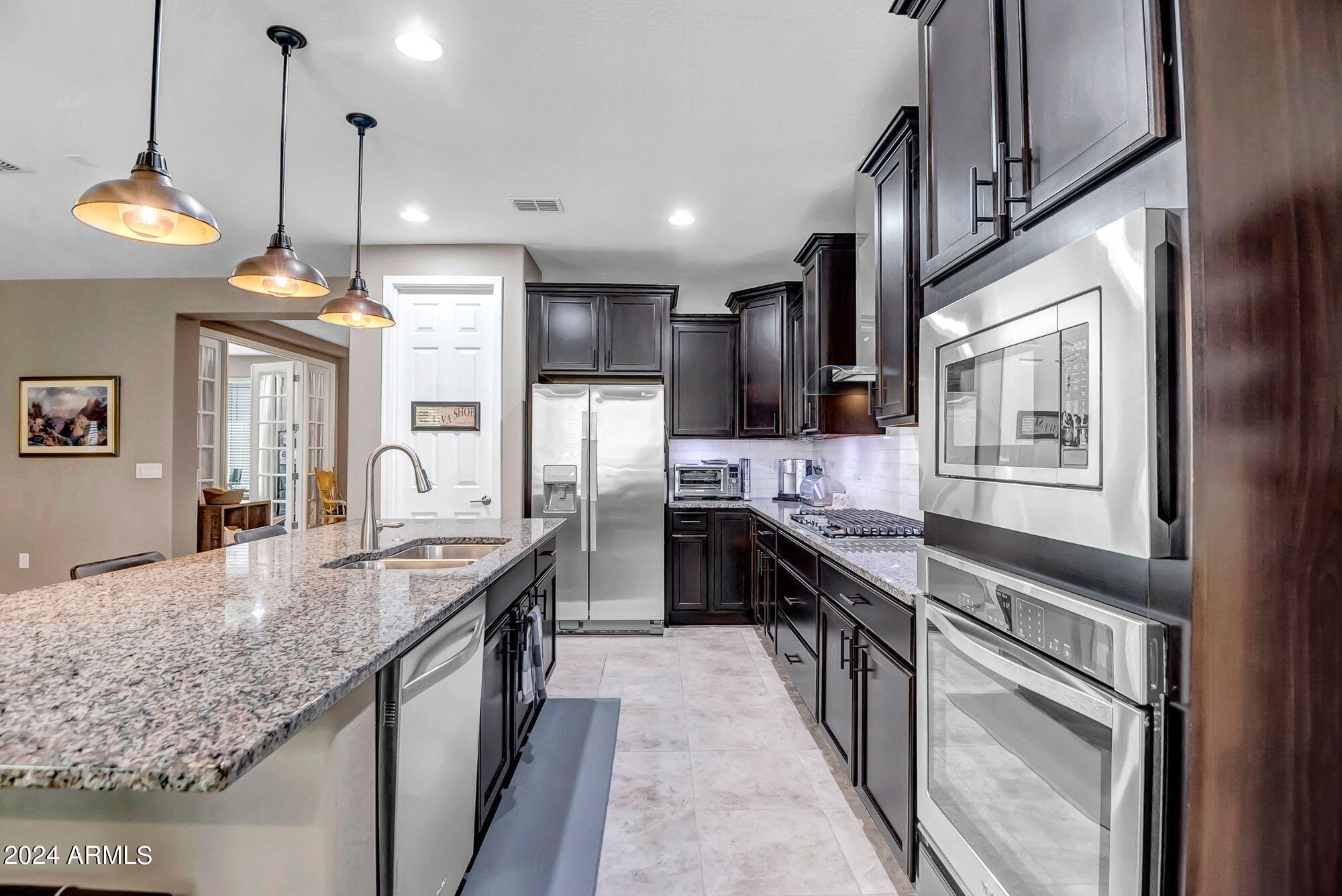 2550 W RABJOHN Road