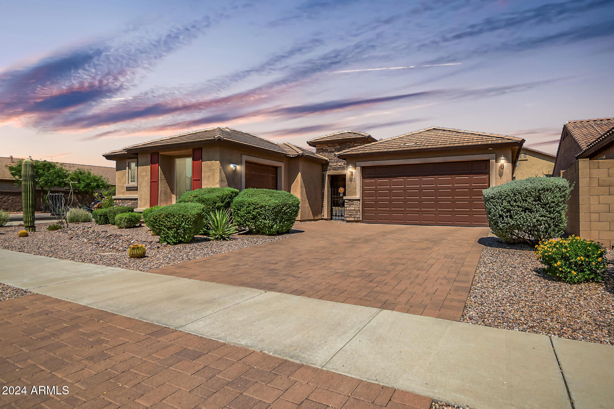 2550 W RABJOHN Road
