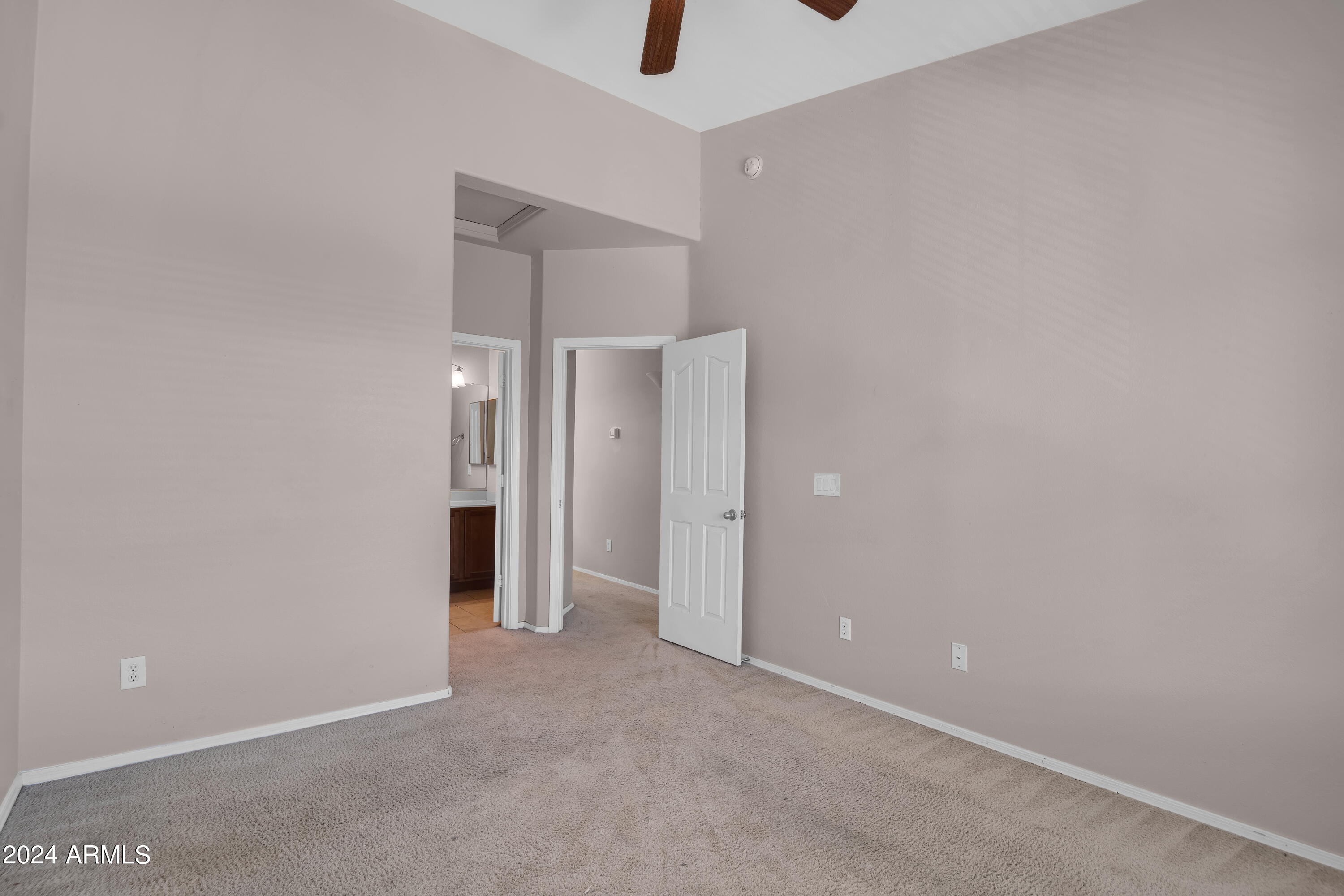 900 S 94TH Street, 1078