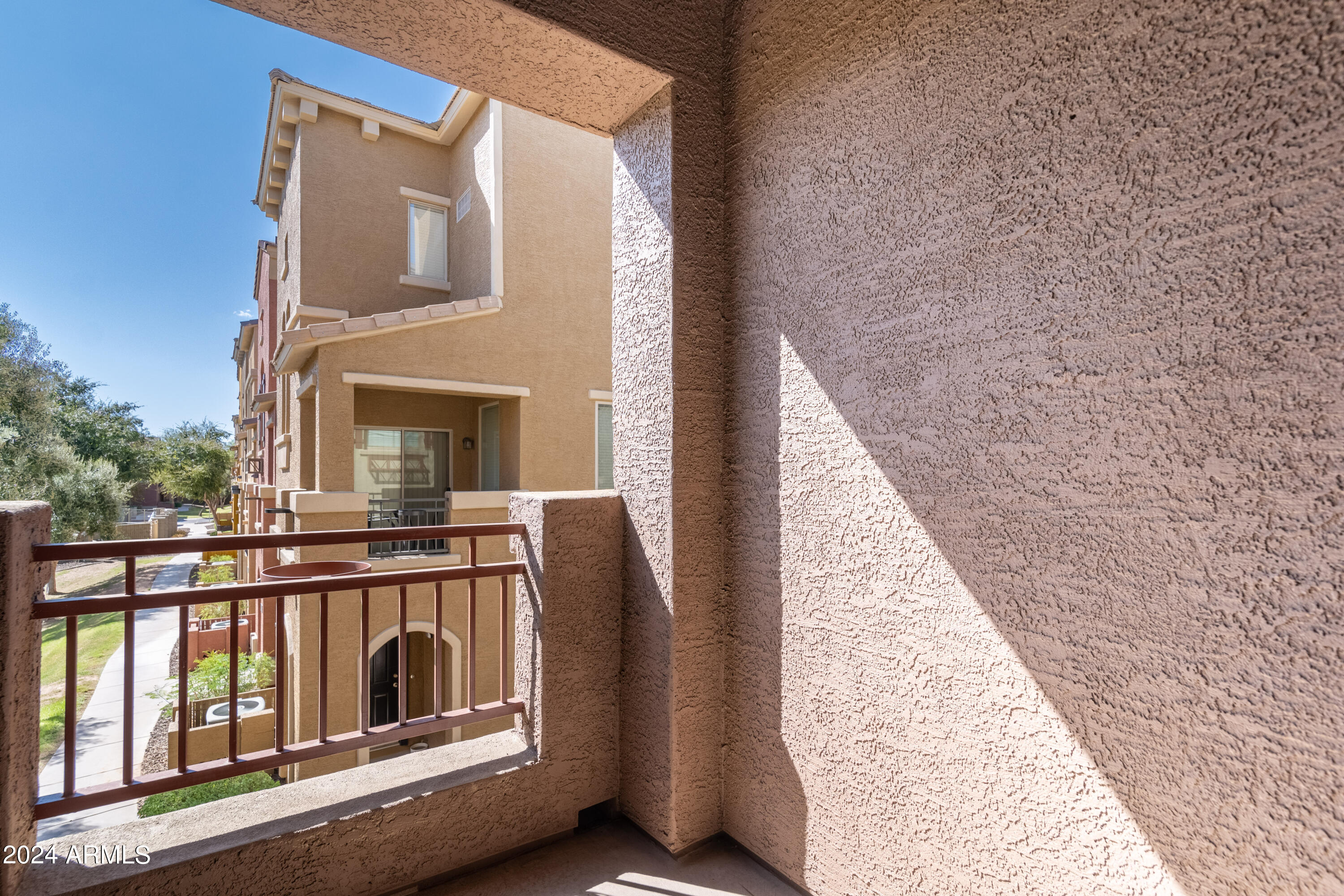 900 S 94TH Street, 1078