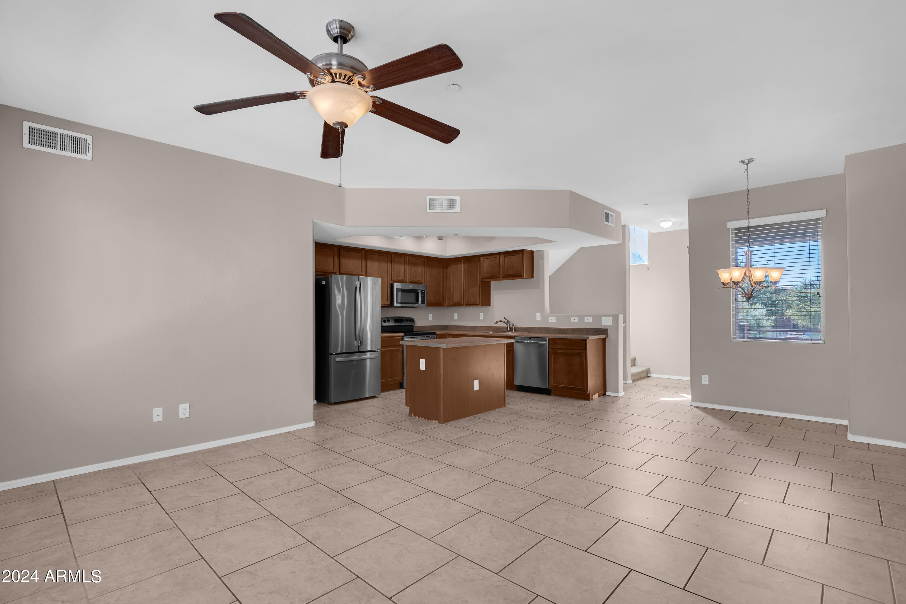 900 S 94TH Street, 1078