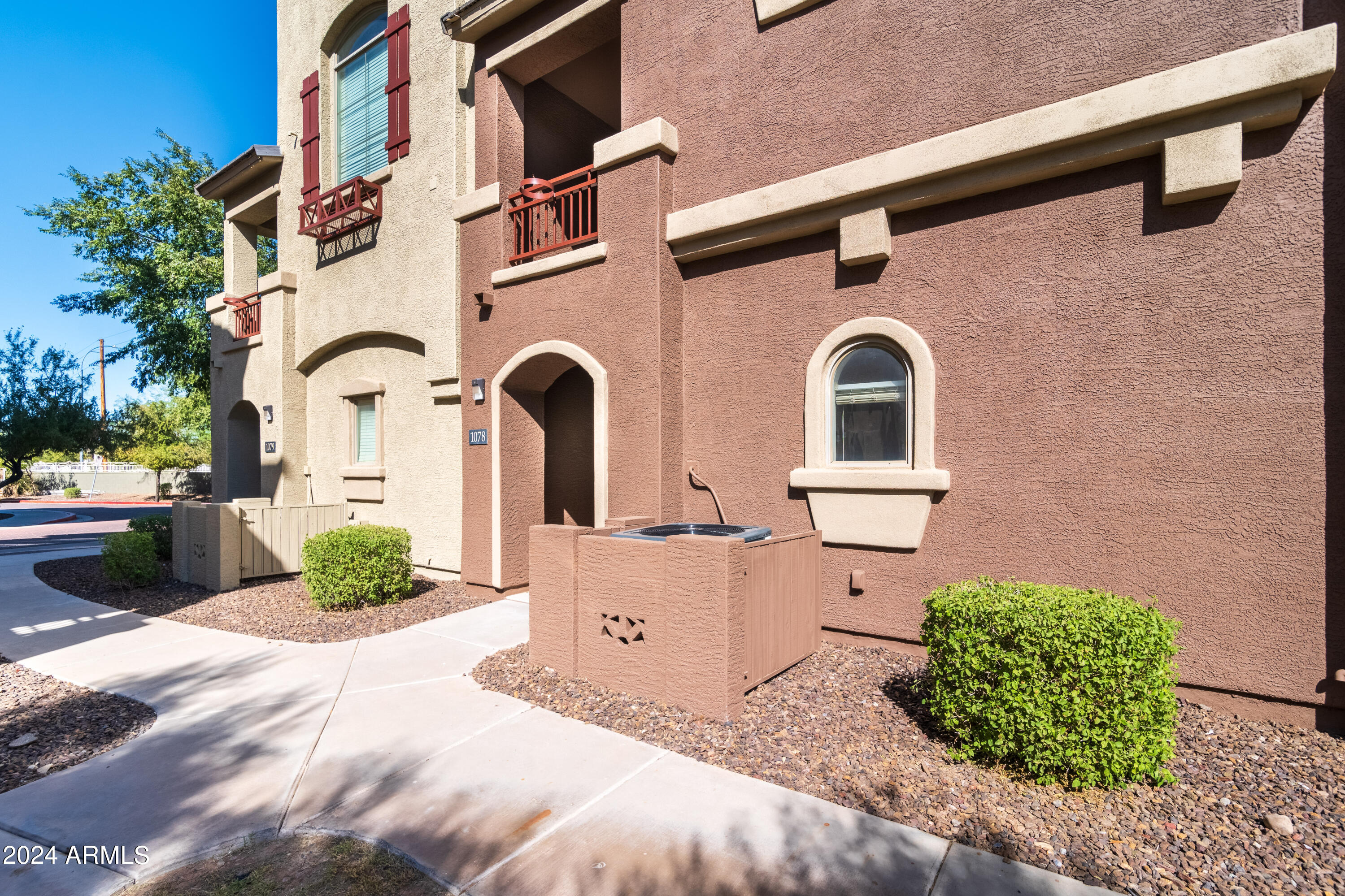 900 S 94TH Street, 1078