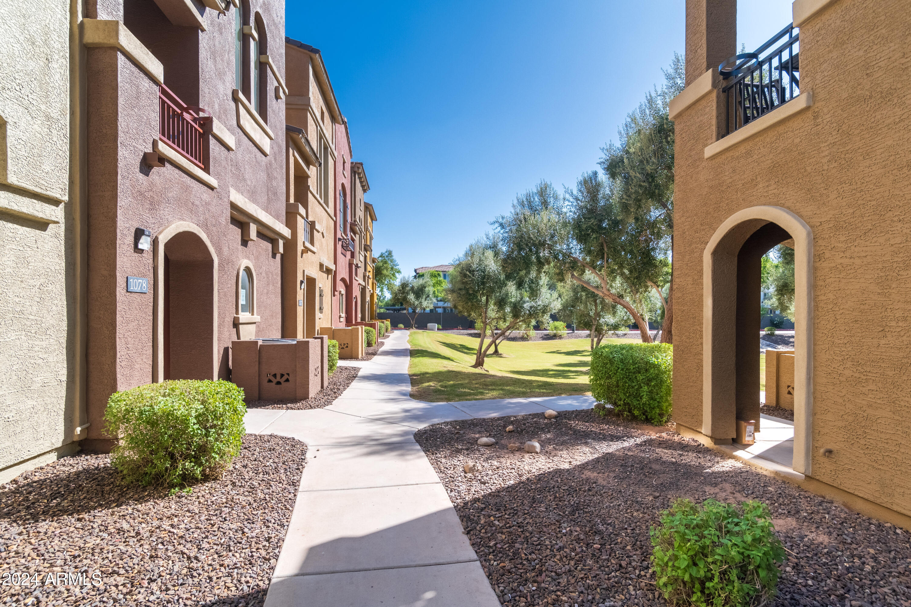 900 S 94TH Street, 1078