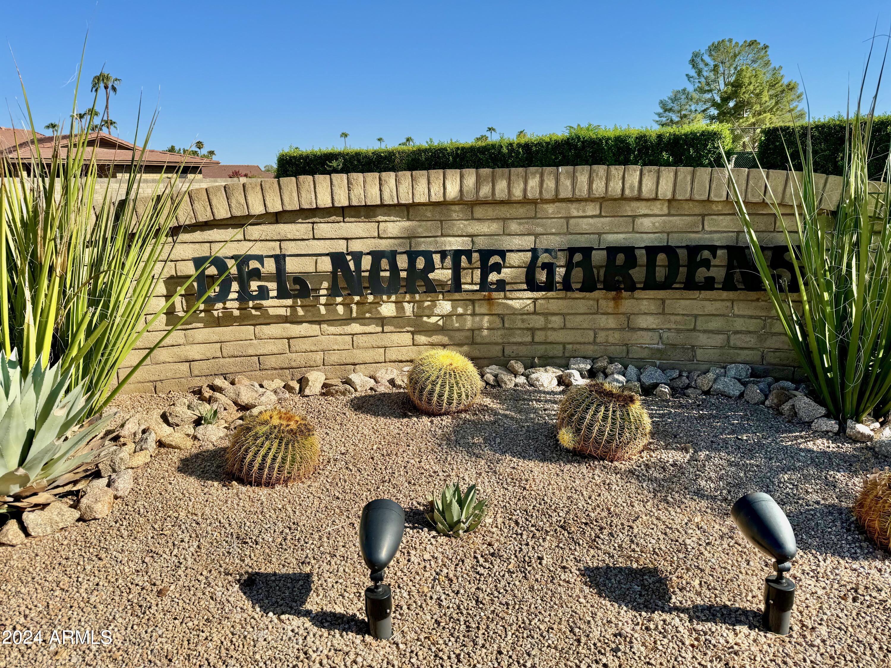 7496 N DEL NORTE Drive