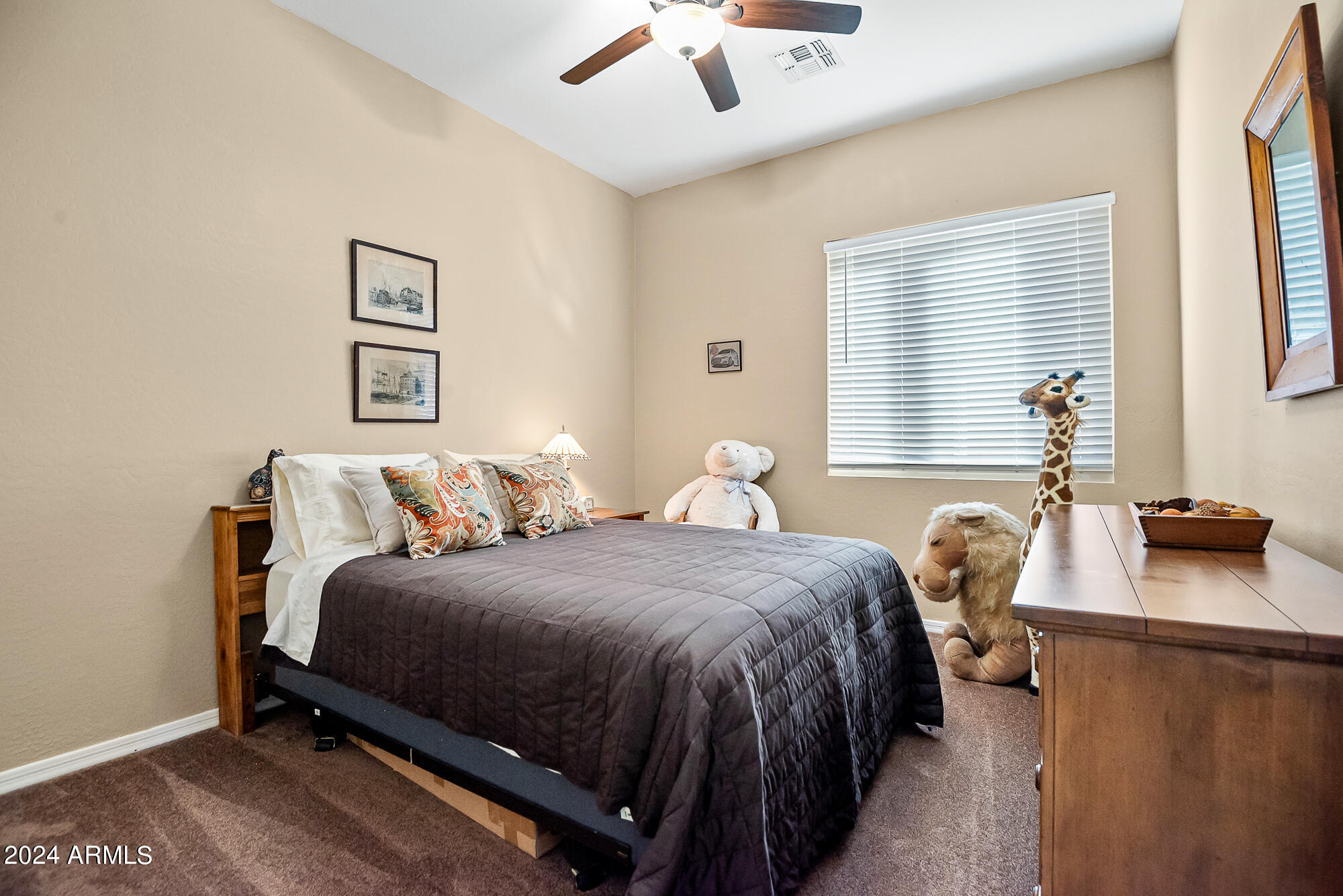 40220 N FAIRGREEN Way