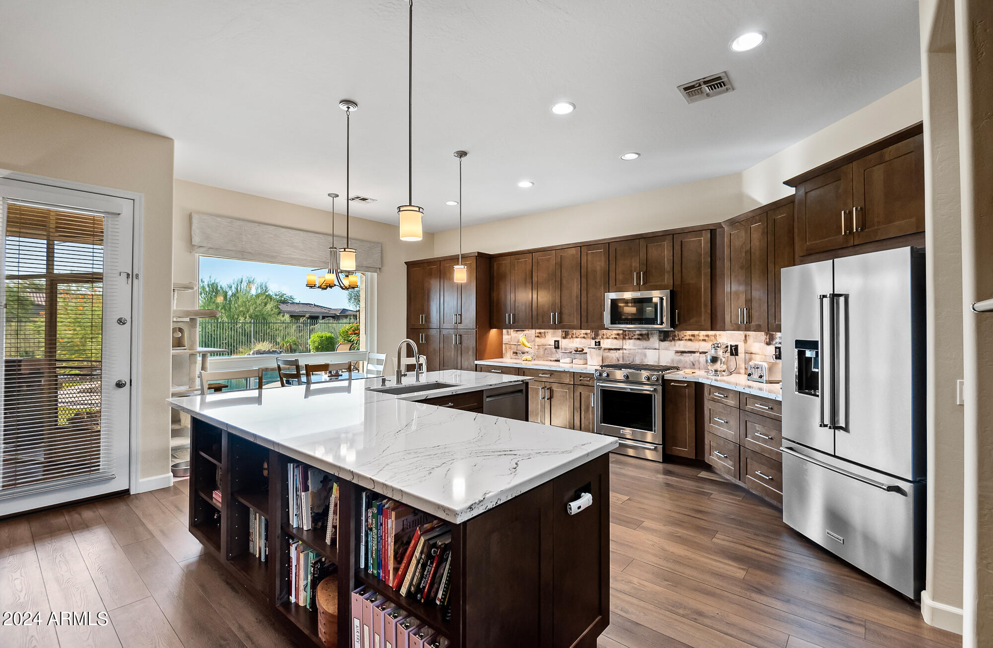 40220 N FAIRGREEN Way