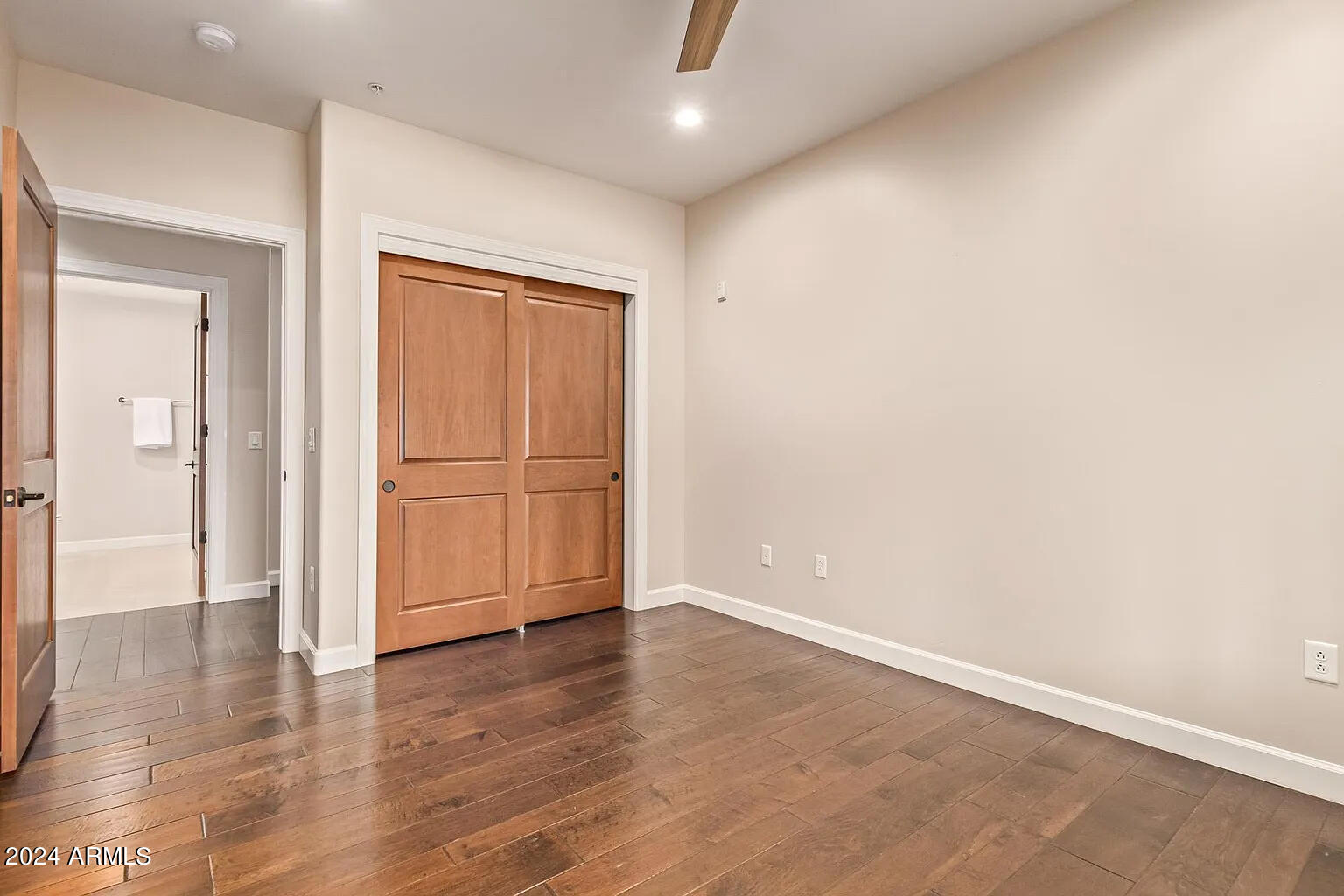 4909 N WOODMERE FAIRWAY, 1003