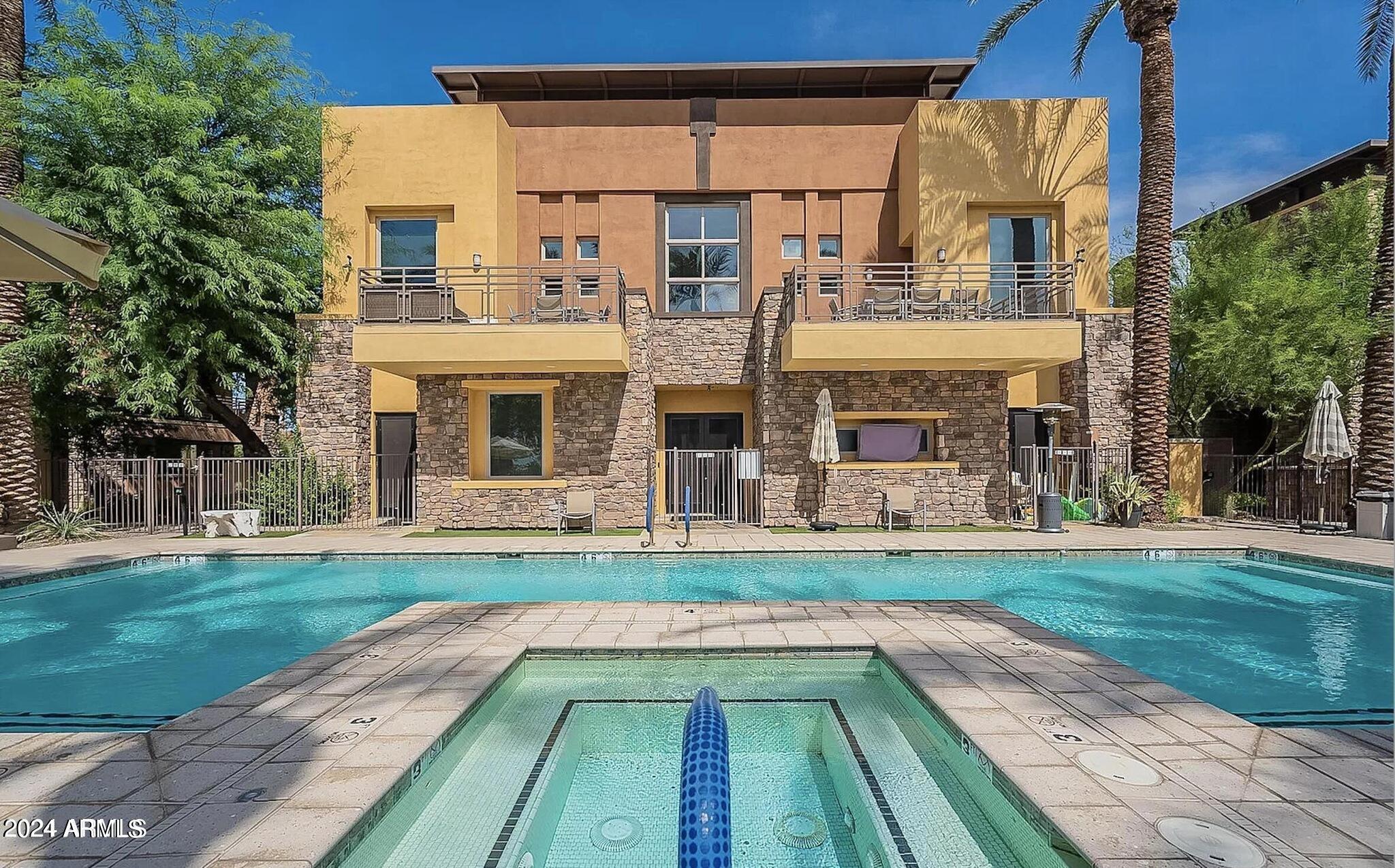 4909 N WOODMERE FAIRWAY, 1003