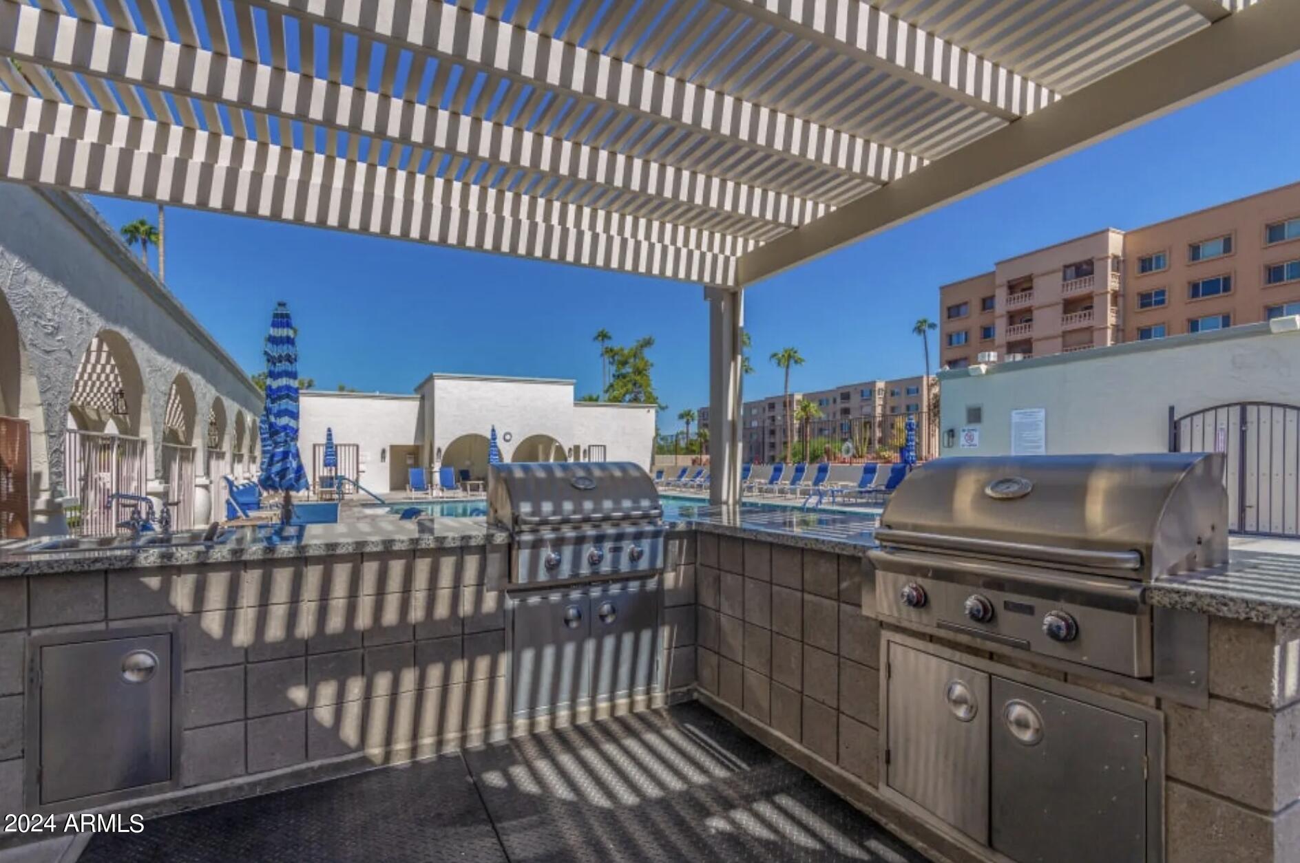 7850 E CAMELBACK Road, 207