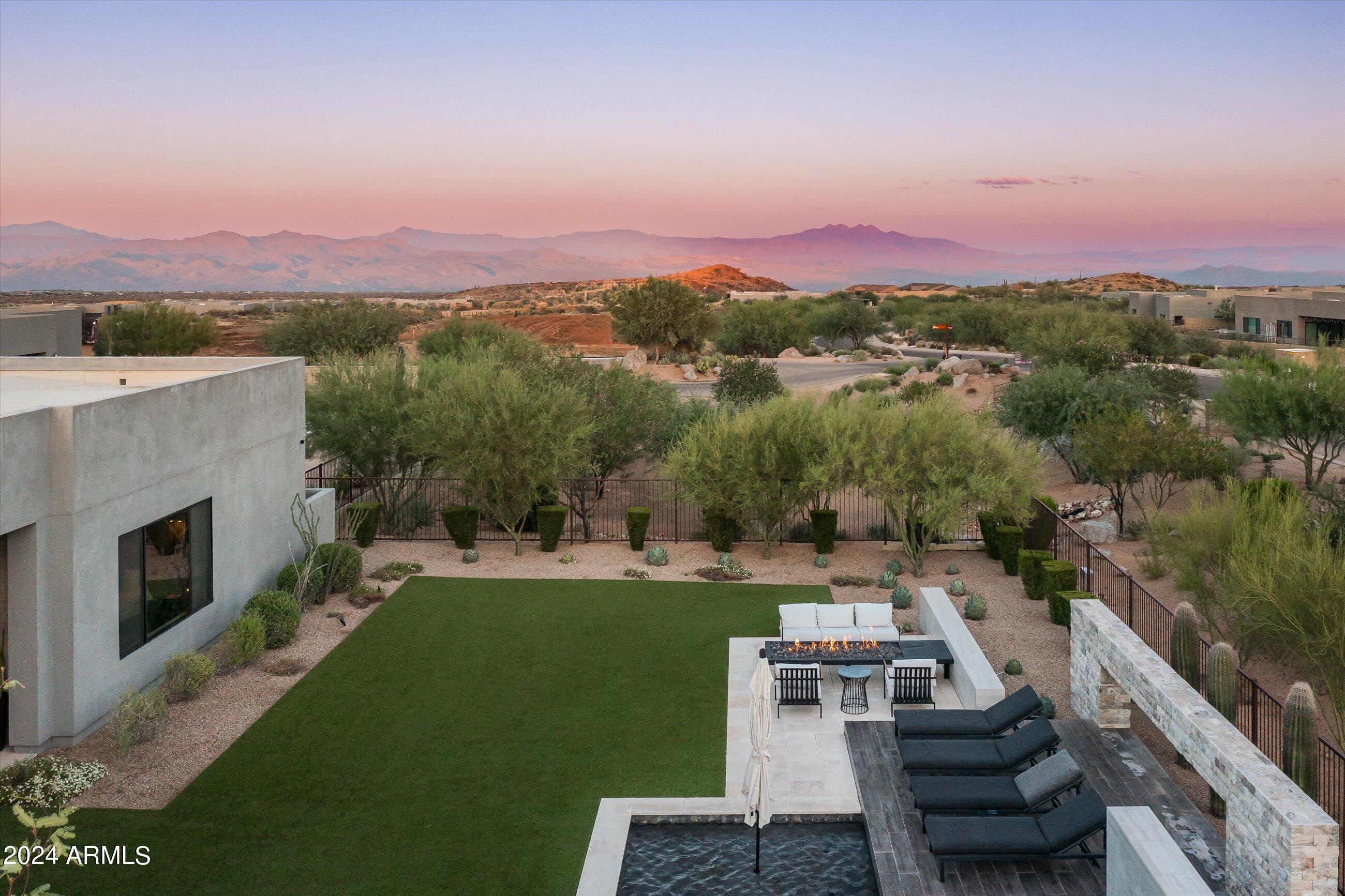 12975 E BUCKSKIN Trail