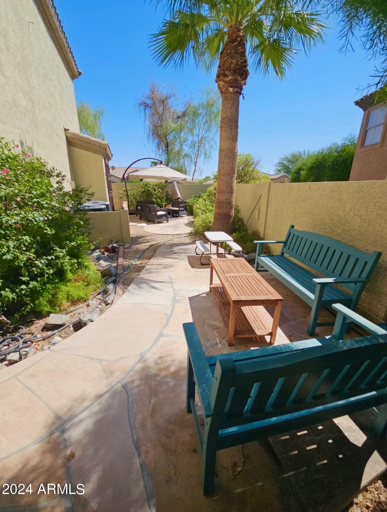 10956 S OAKWOOD Drive