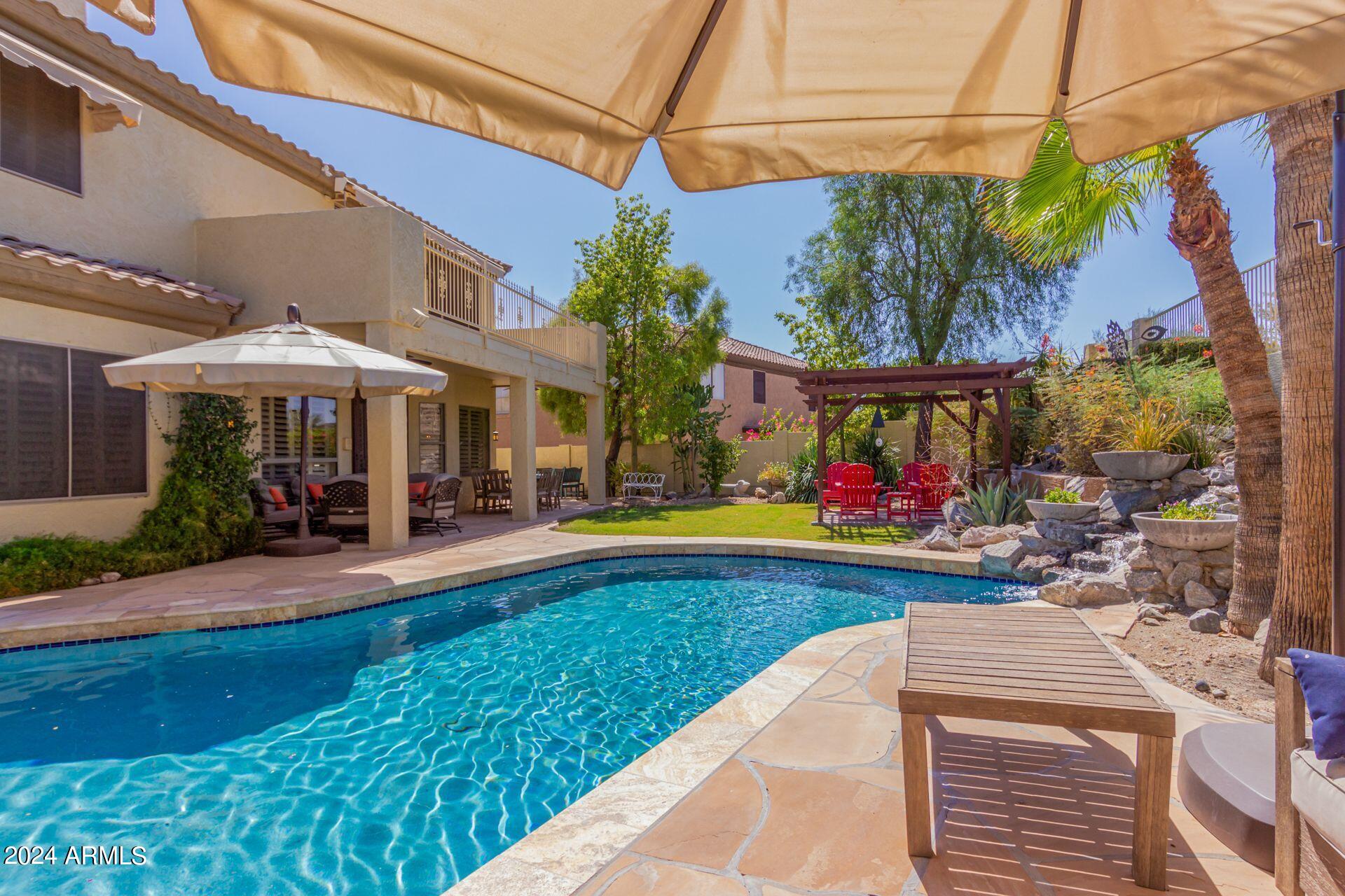 10956 S OAKWOOD Drive