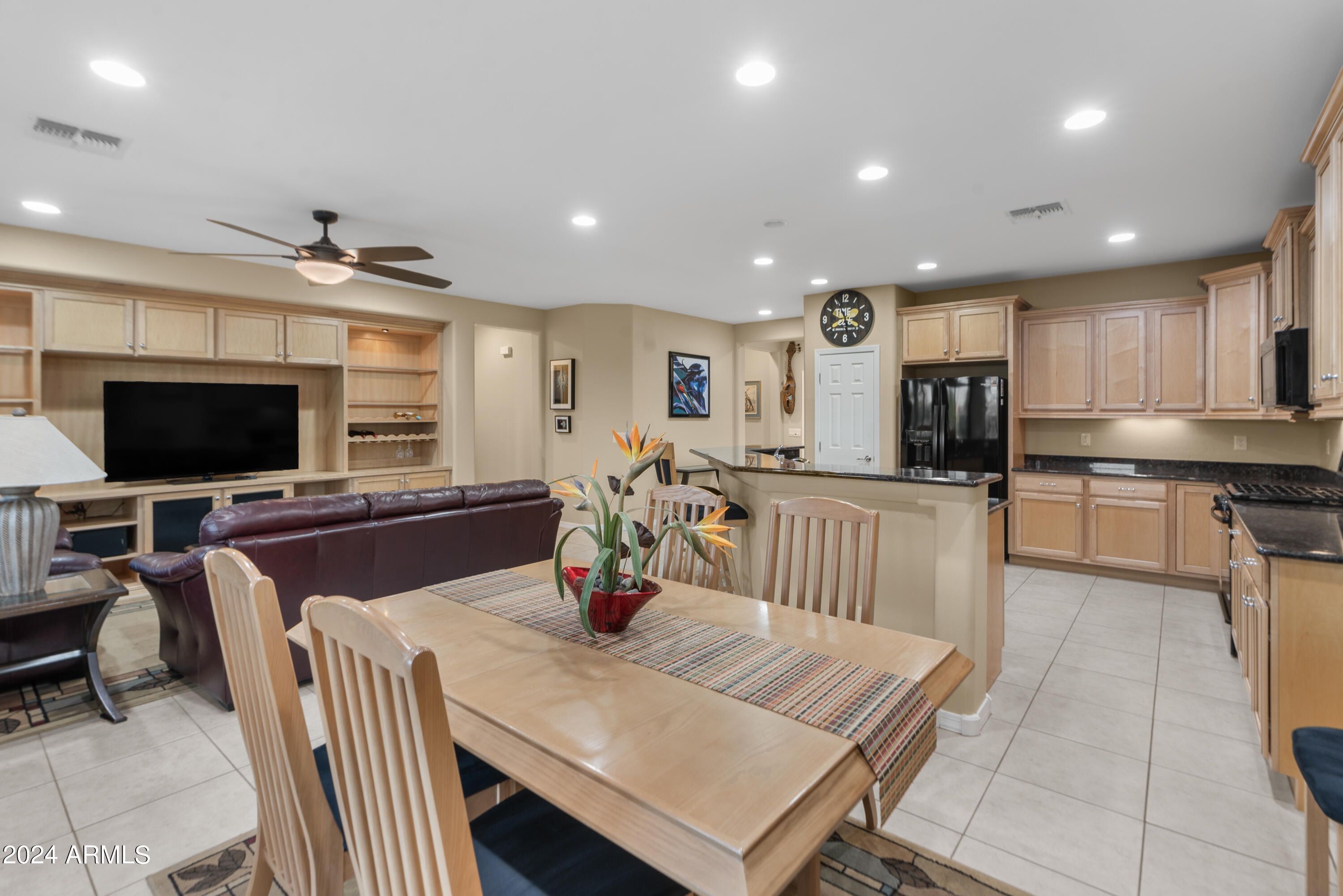 27266 W MOHAWK Lane