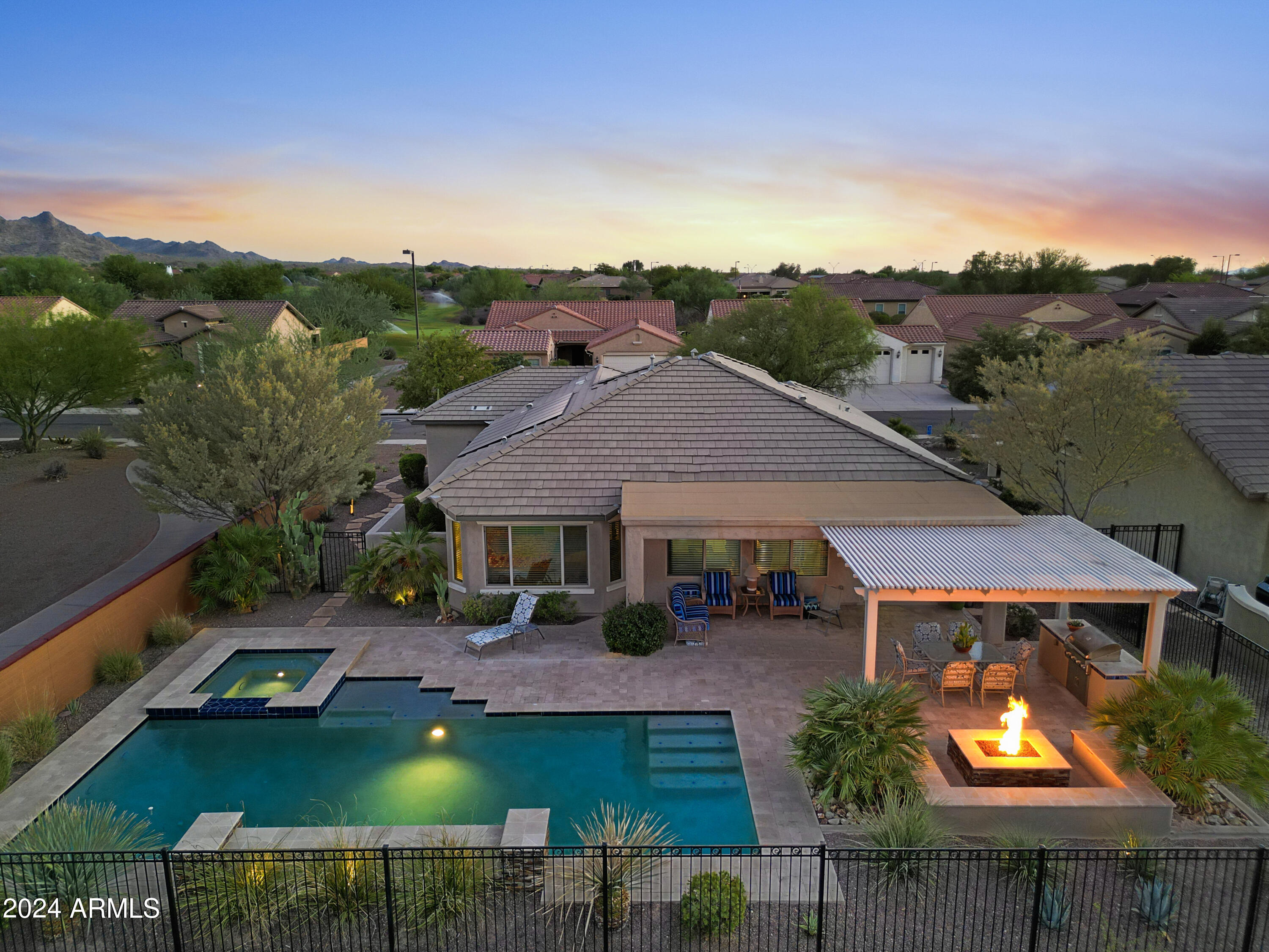 27266 W MOHAWK Lane