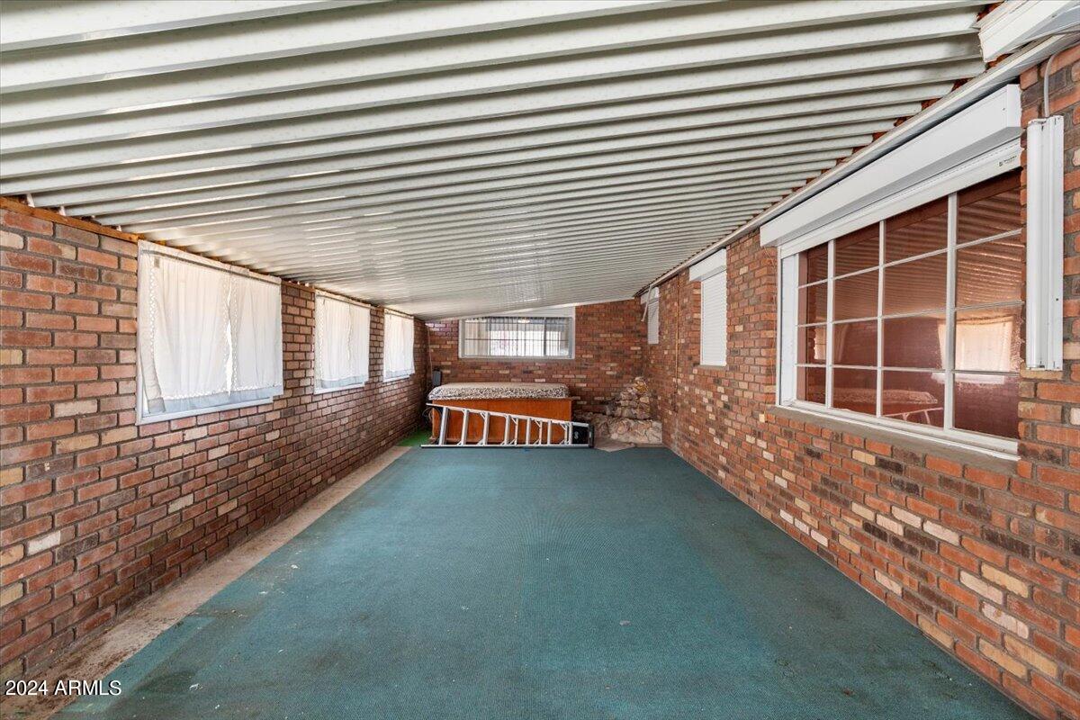 1132 N 74TH Street