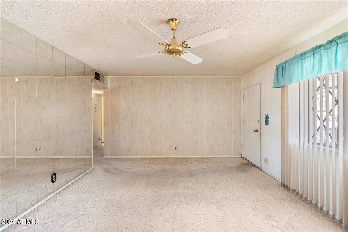 1132 N 74TH Street