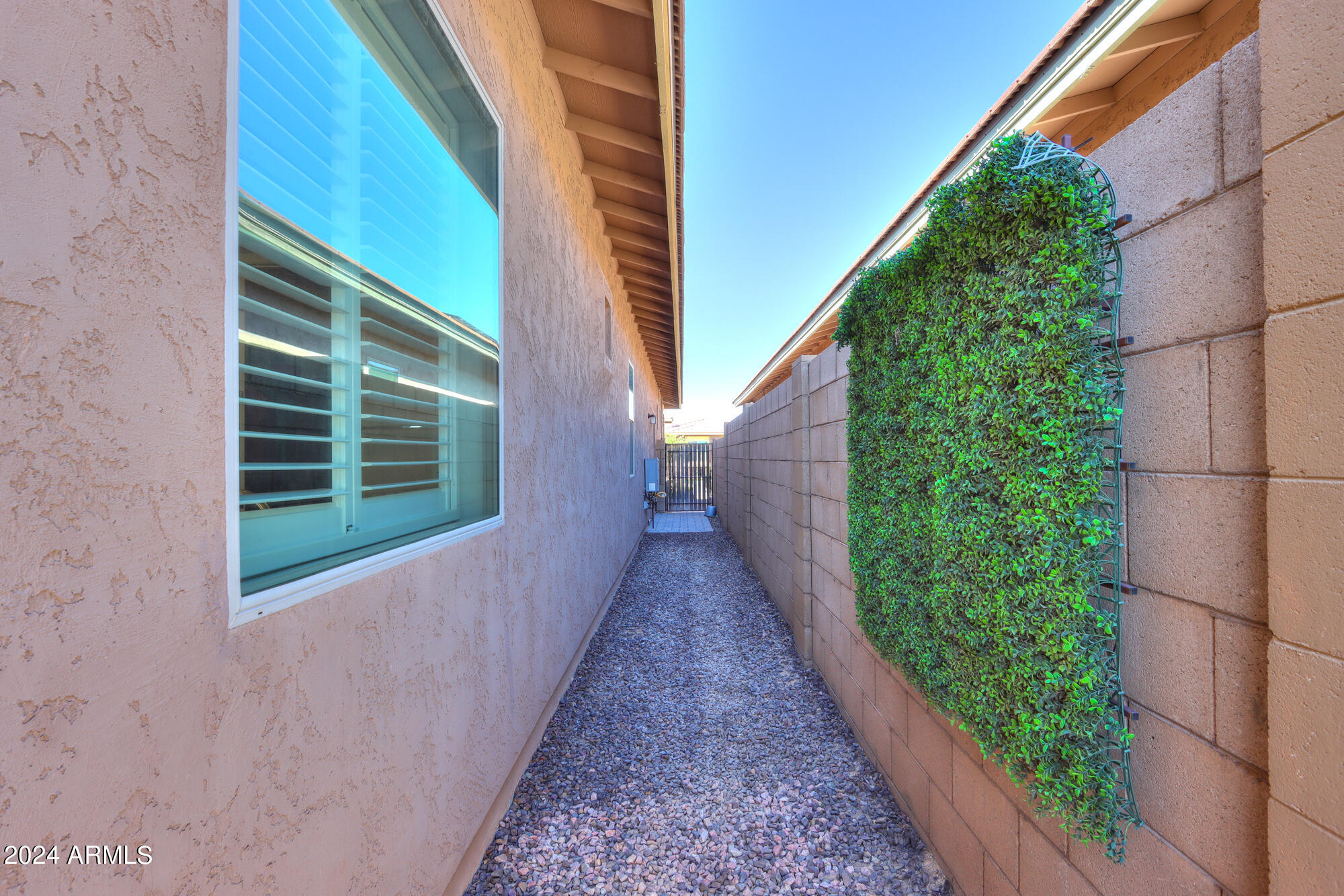 22743 E AVENIDA DEL VALLE