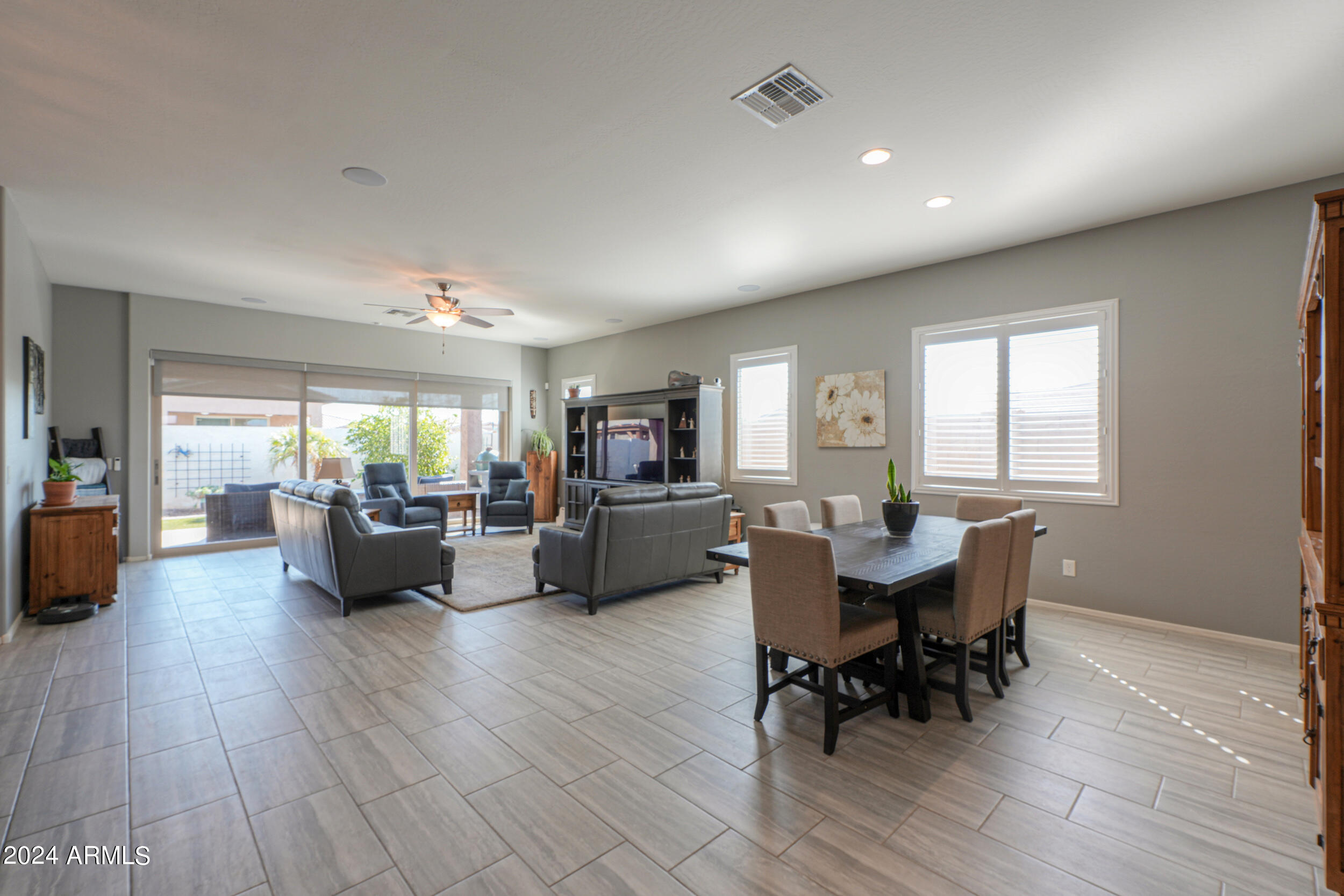 22743 E AVENIDA DEL VALLE