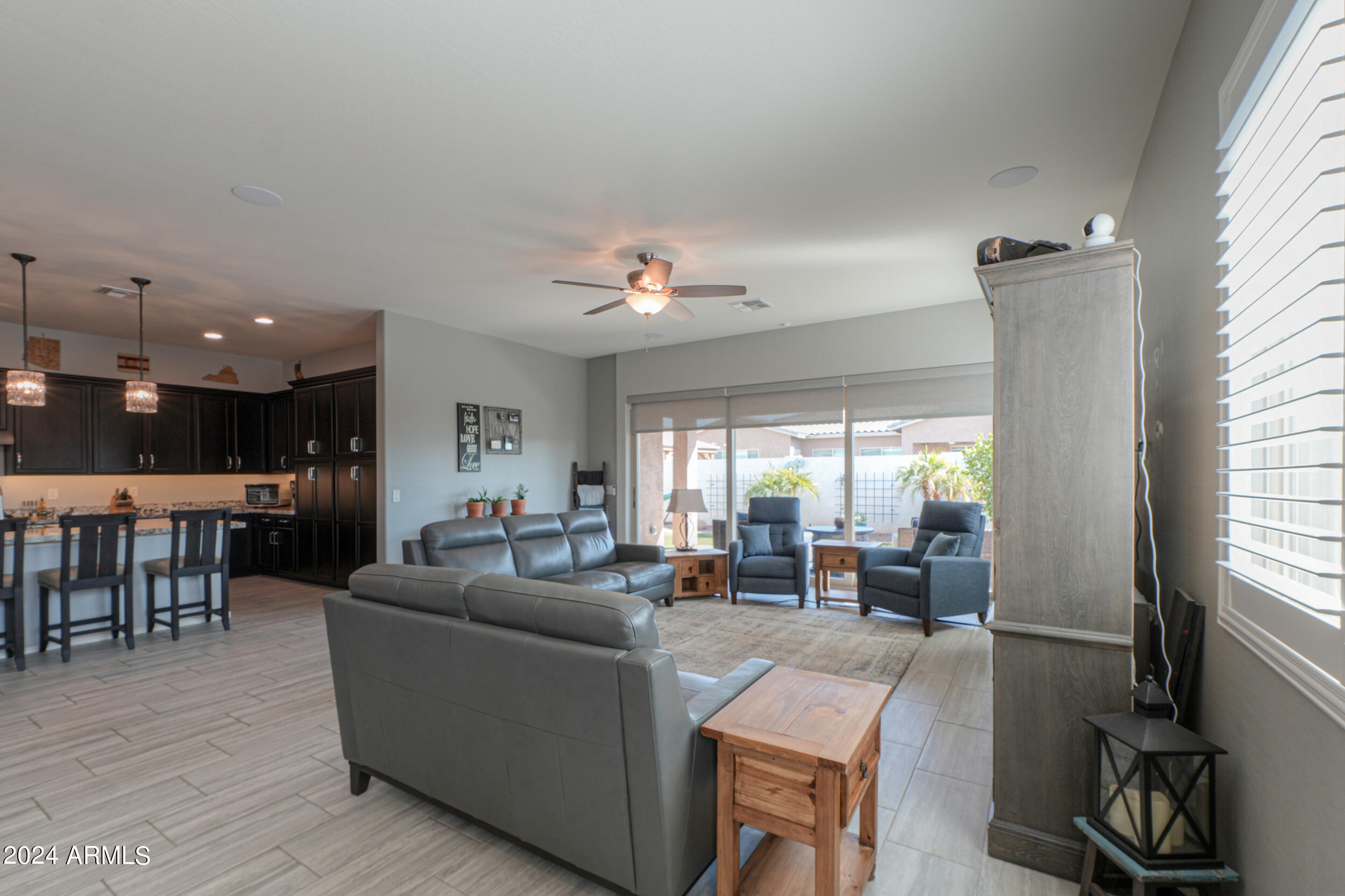 22743 E AVENIDA DEL VALLE