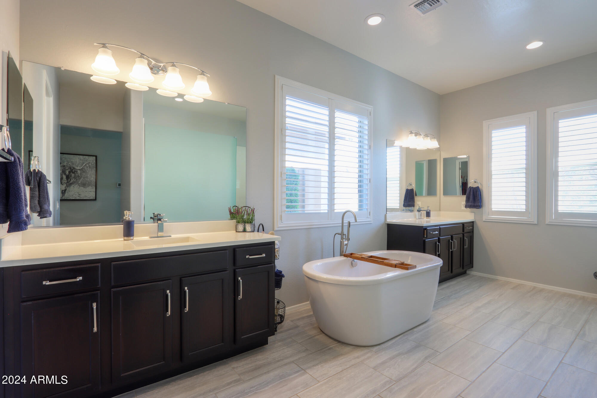 22743 E AVENIDA DEL VALLE
