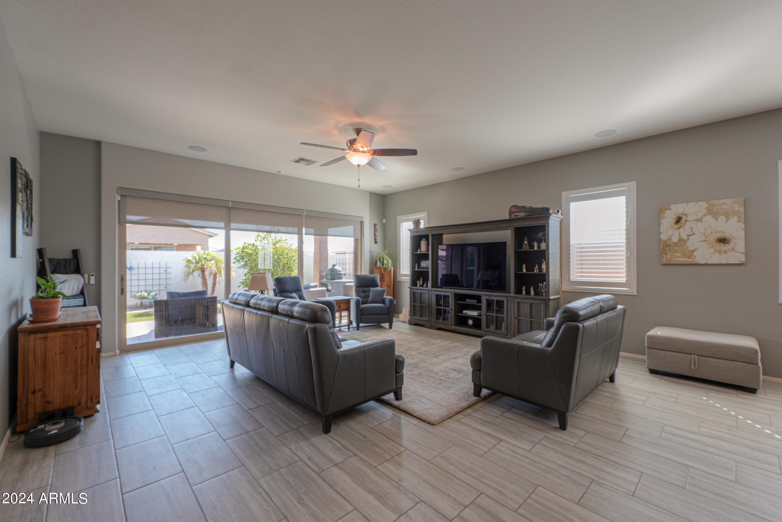 22743 E AVENIDA DEL VALLE