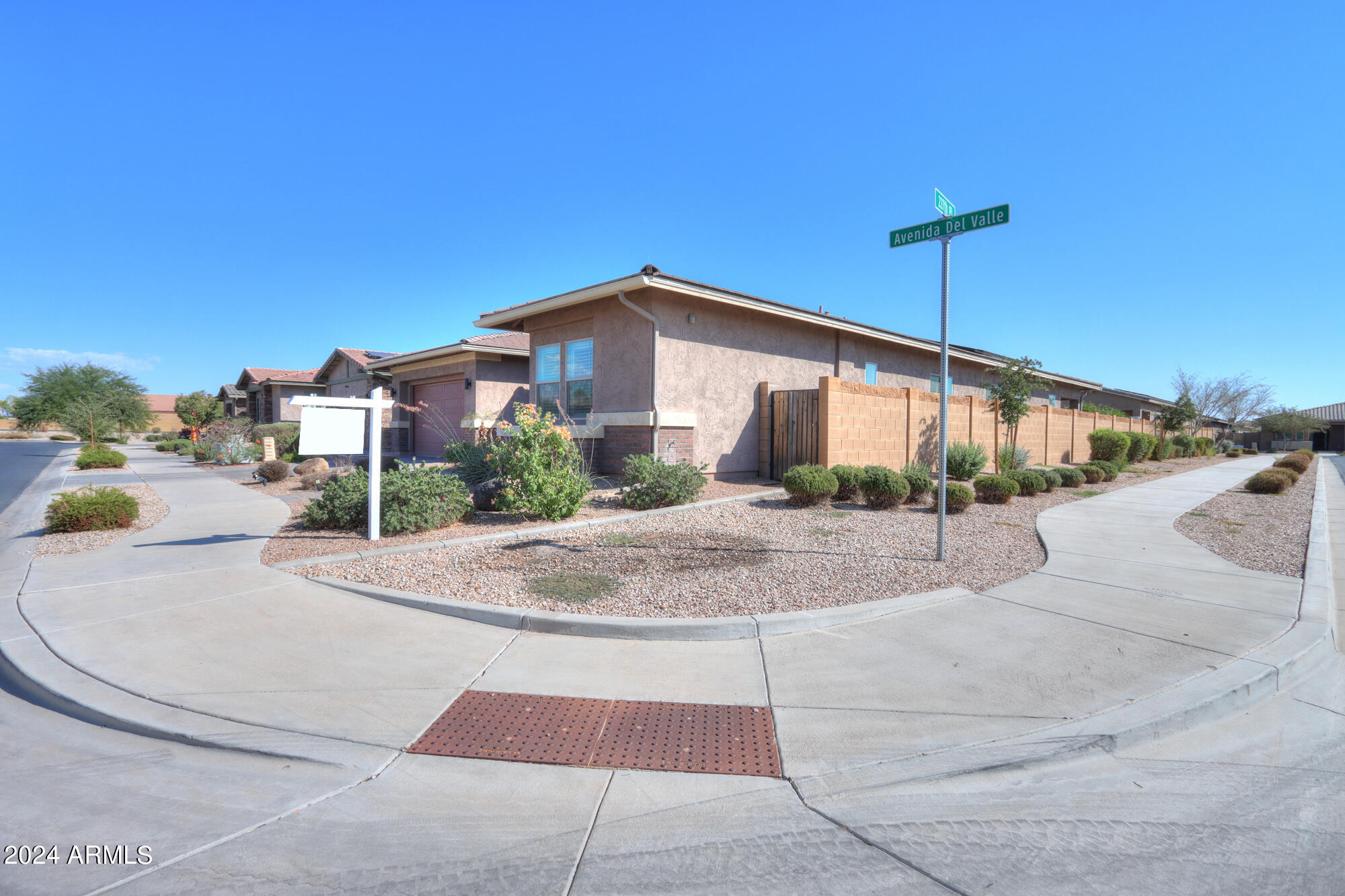 22743 E AVENIDA DEL VALLE