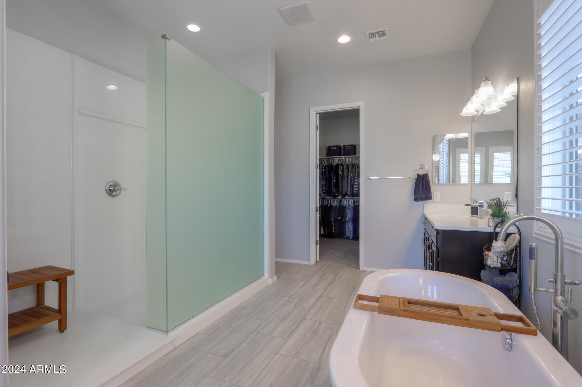 22743 E AVENIDA DEL VALLE