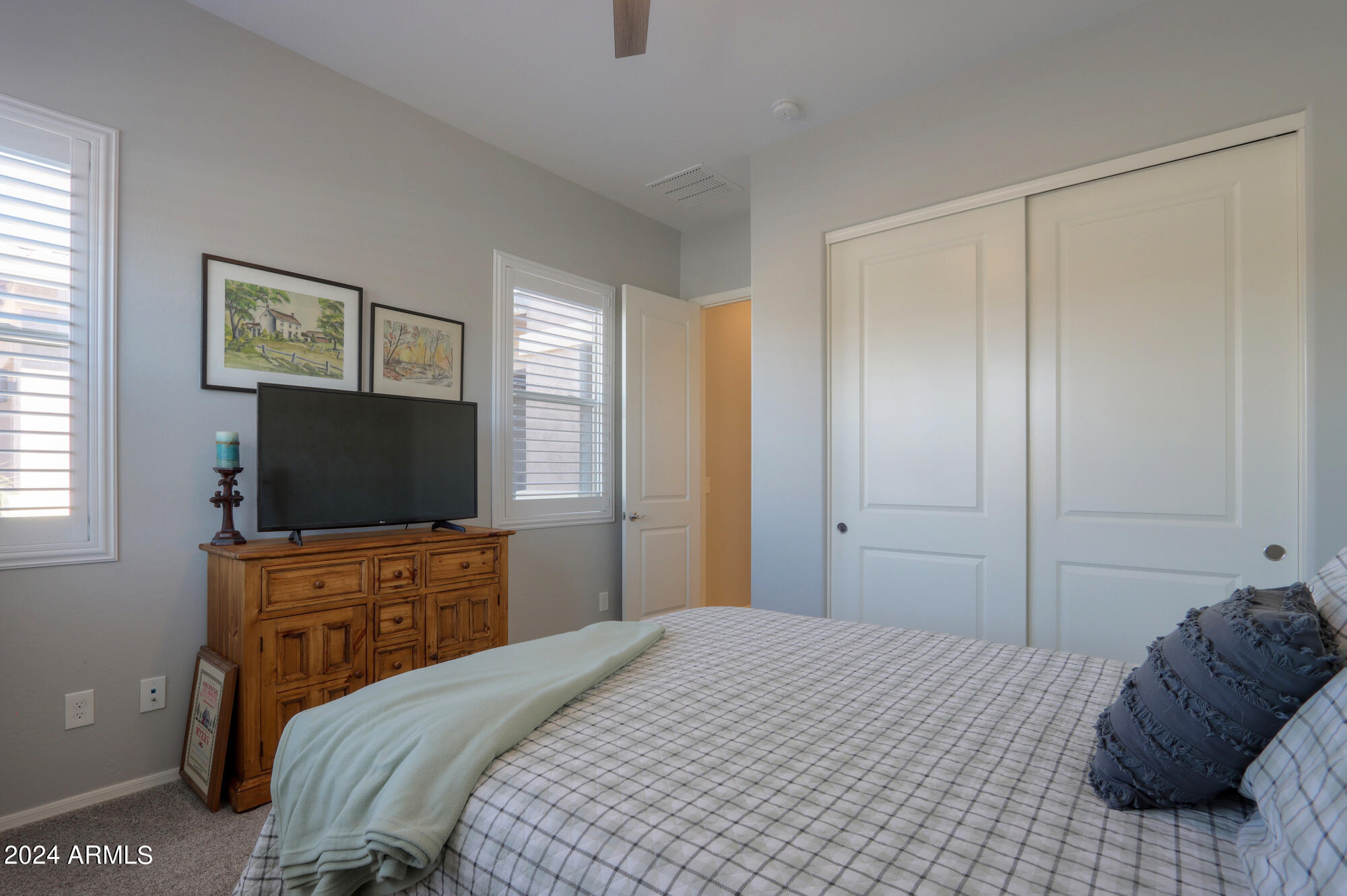 22743 E AVENIDA DEL VALLE