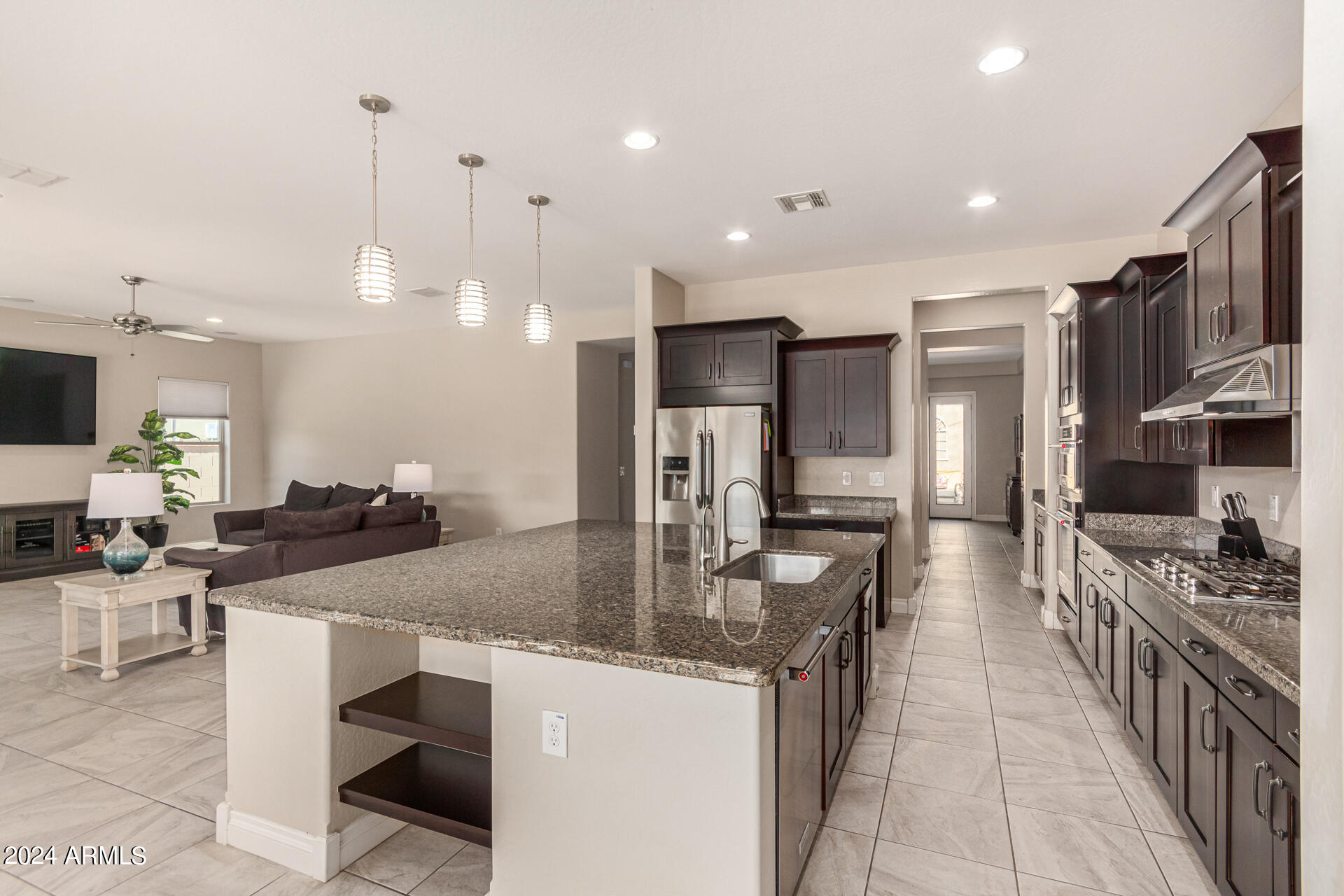 10551 E DIFFRACTION Avenue