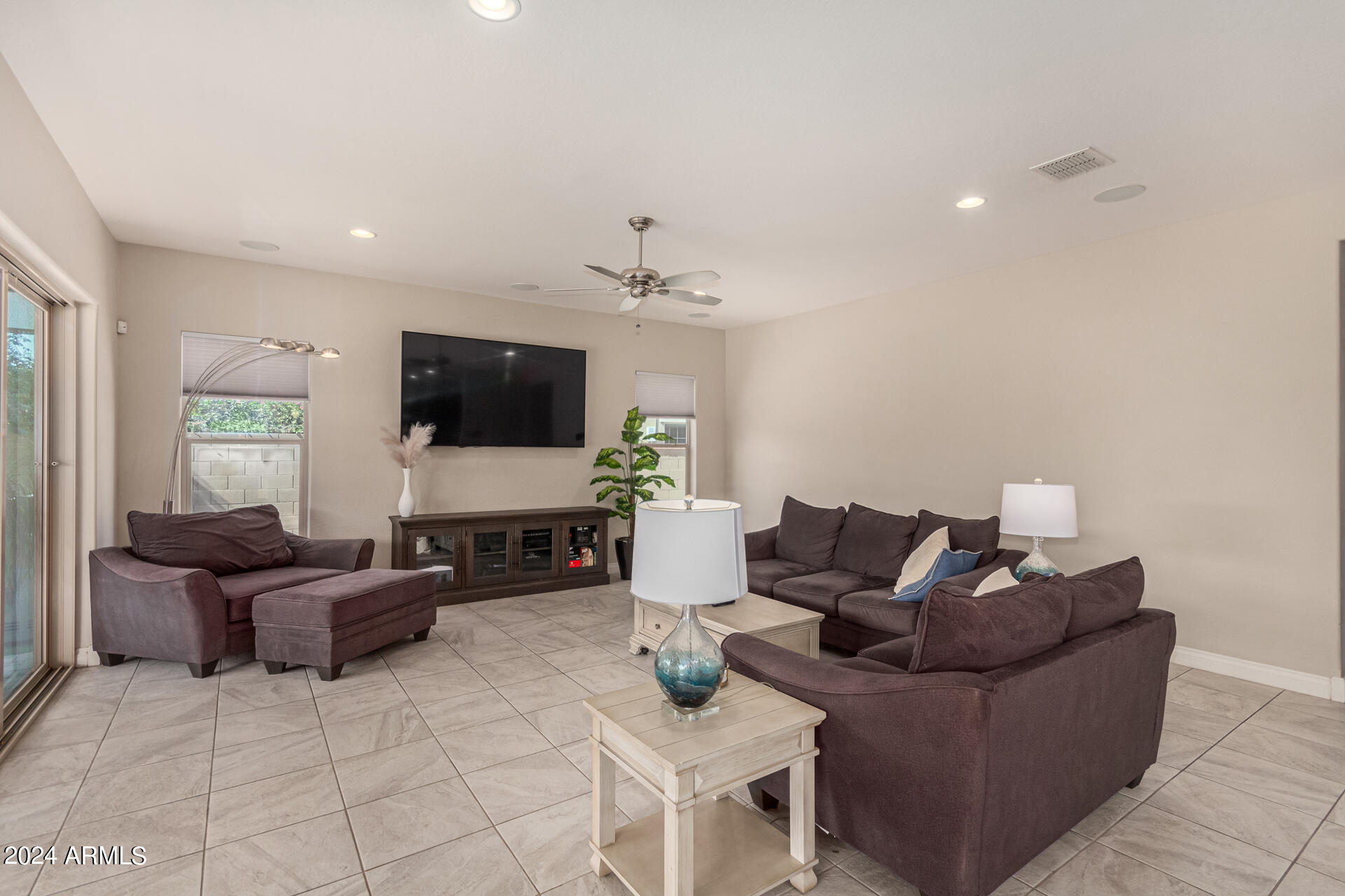 10551 E DIFFRACTION Avenue
