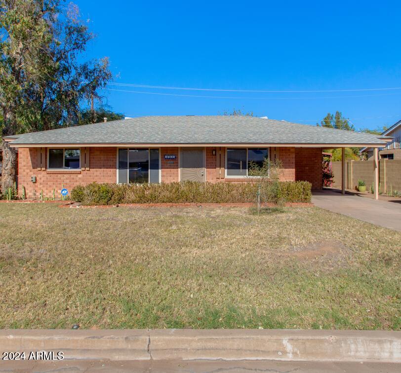2752 W LAWRENCE Road