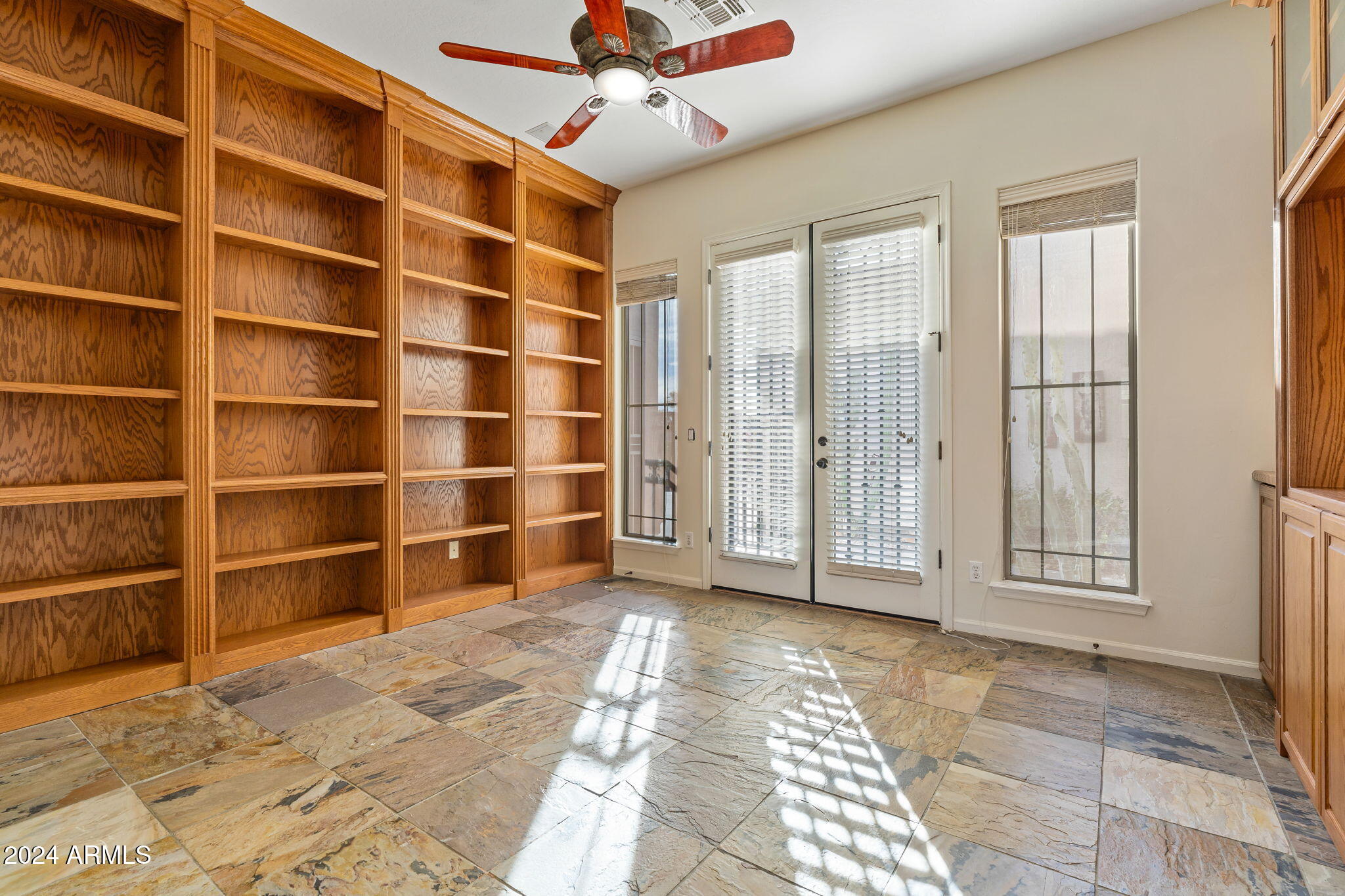 248 E JULIAN Drive