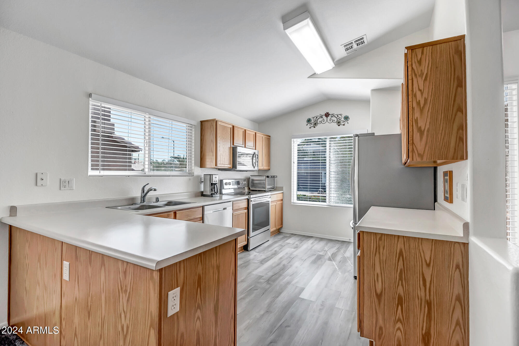 16202 W DAVIS Road