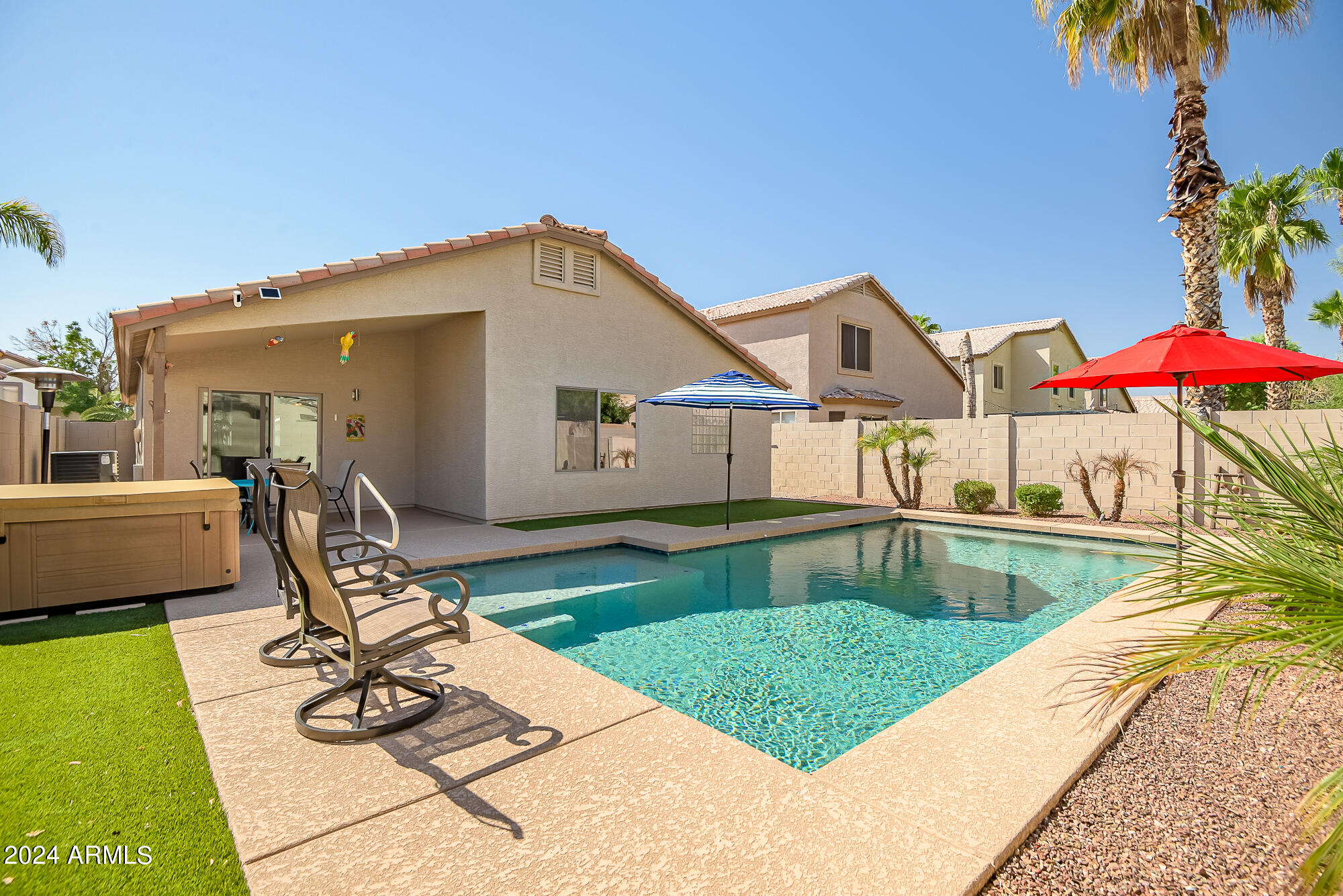 16202 W DAVIS Road