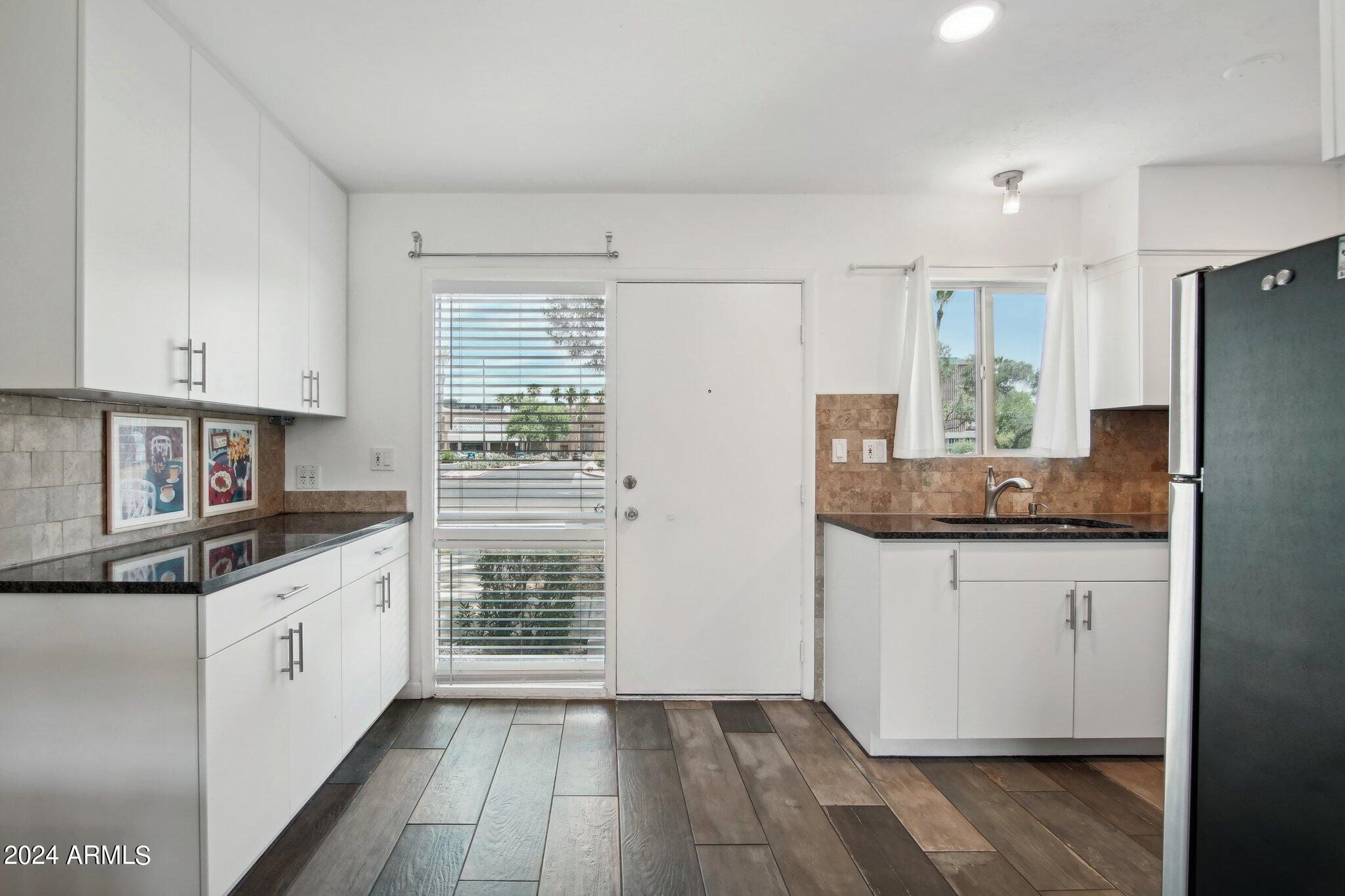 4600 N 68TH Street, 333