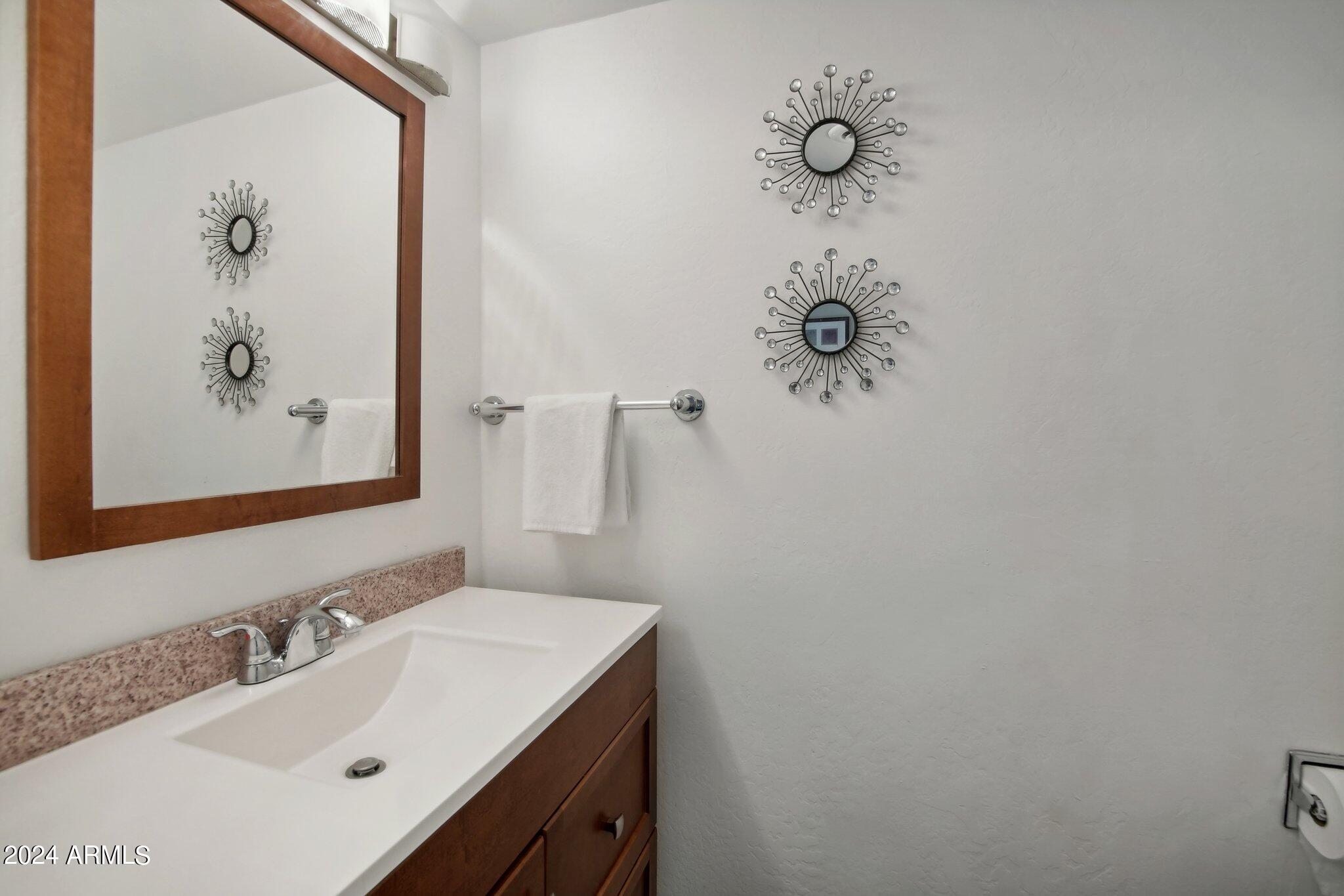 4600 N 68TH Street, 333