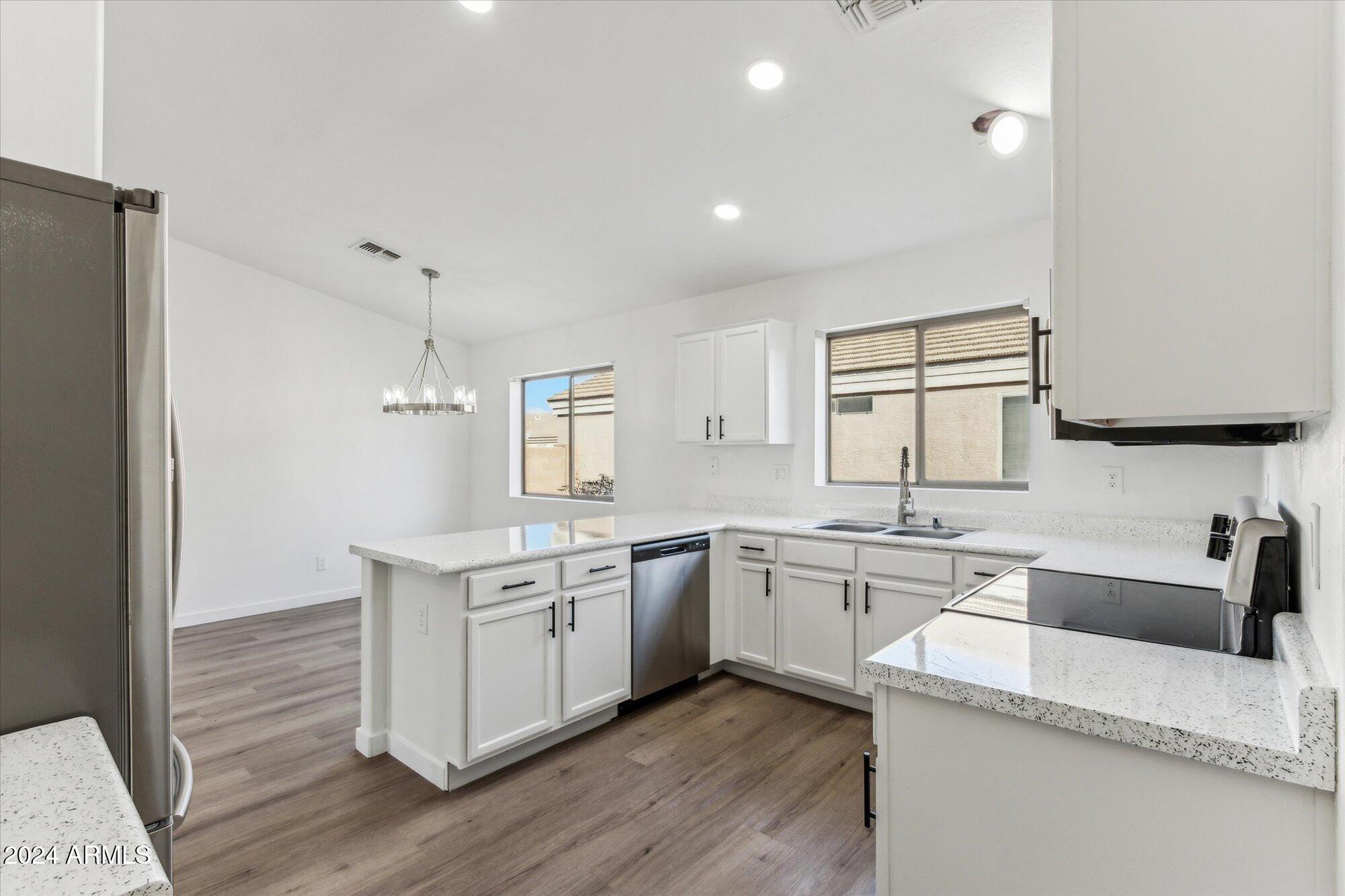 43800 W WILD HORSE Trail
