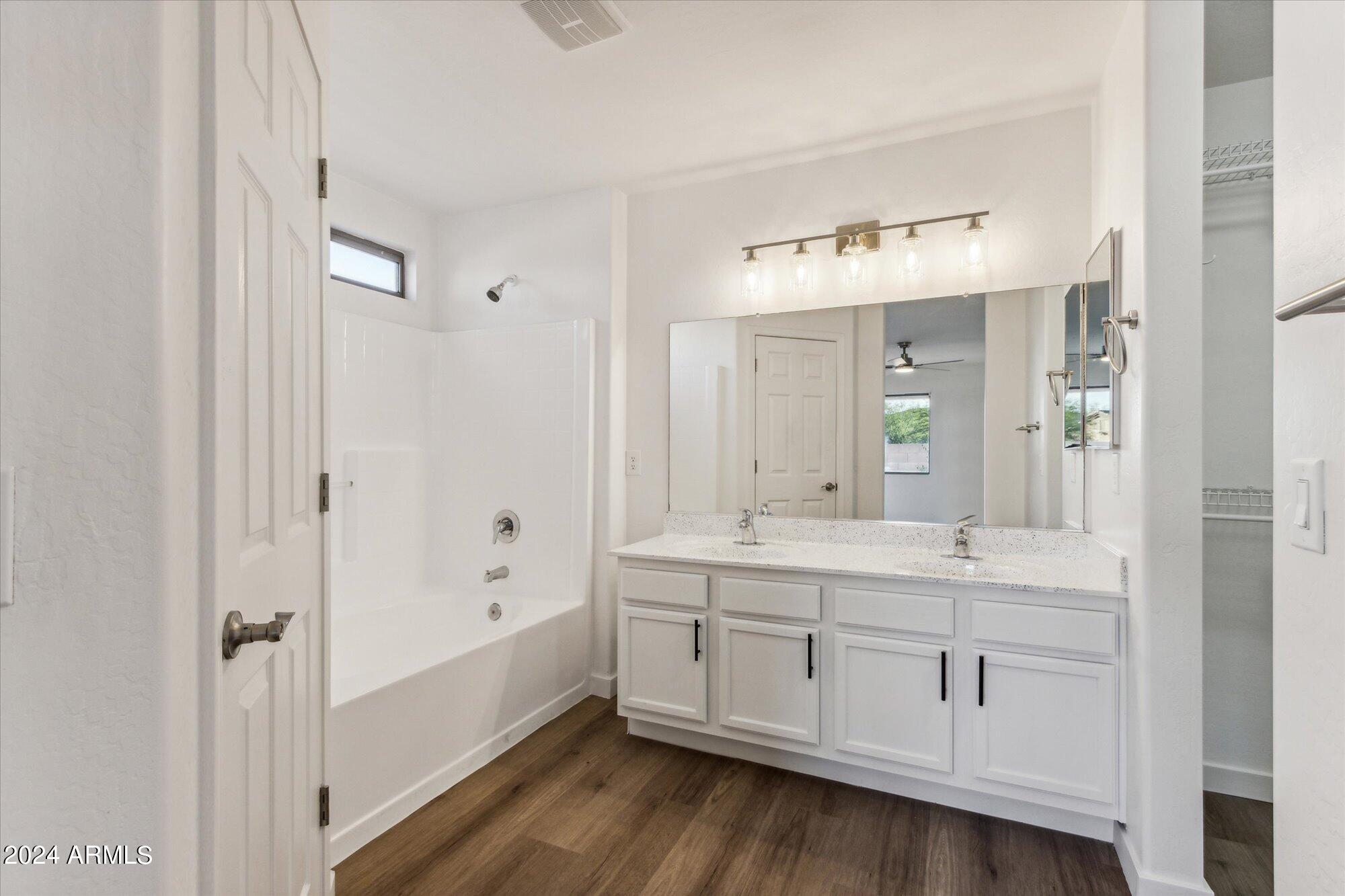 43800 W WILD HORSE Trail