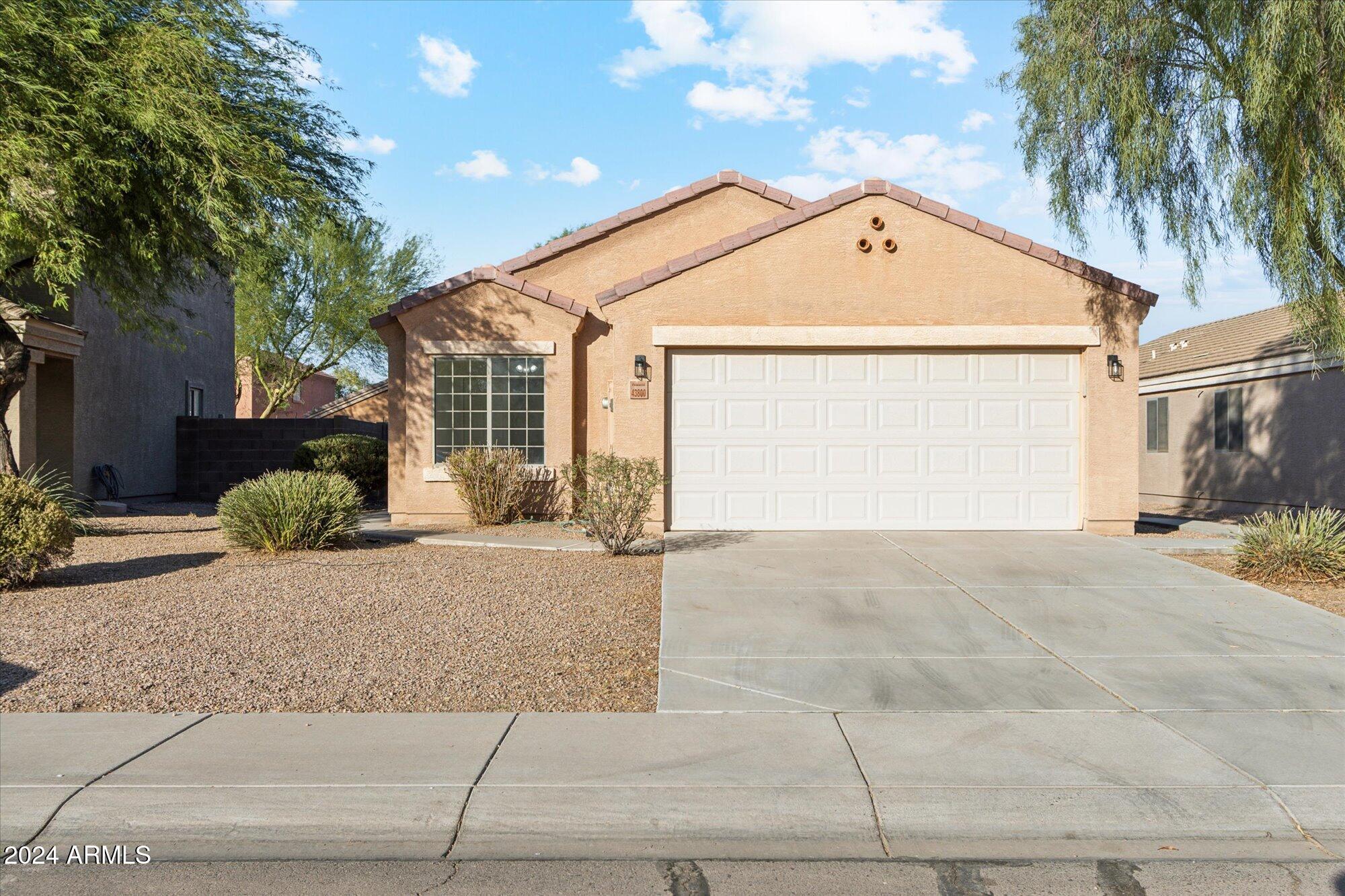43800 W WILD HORSE Trail