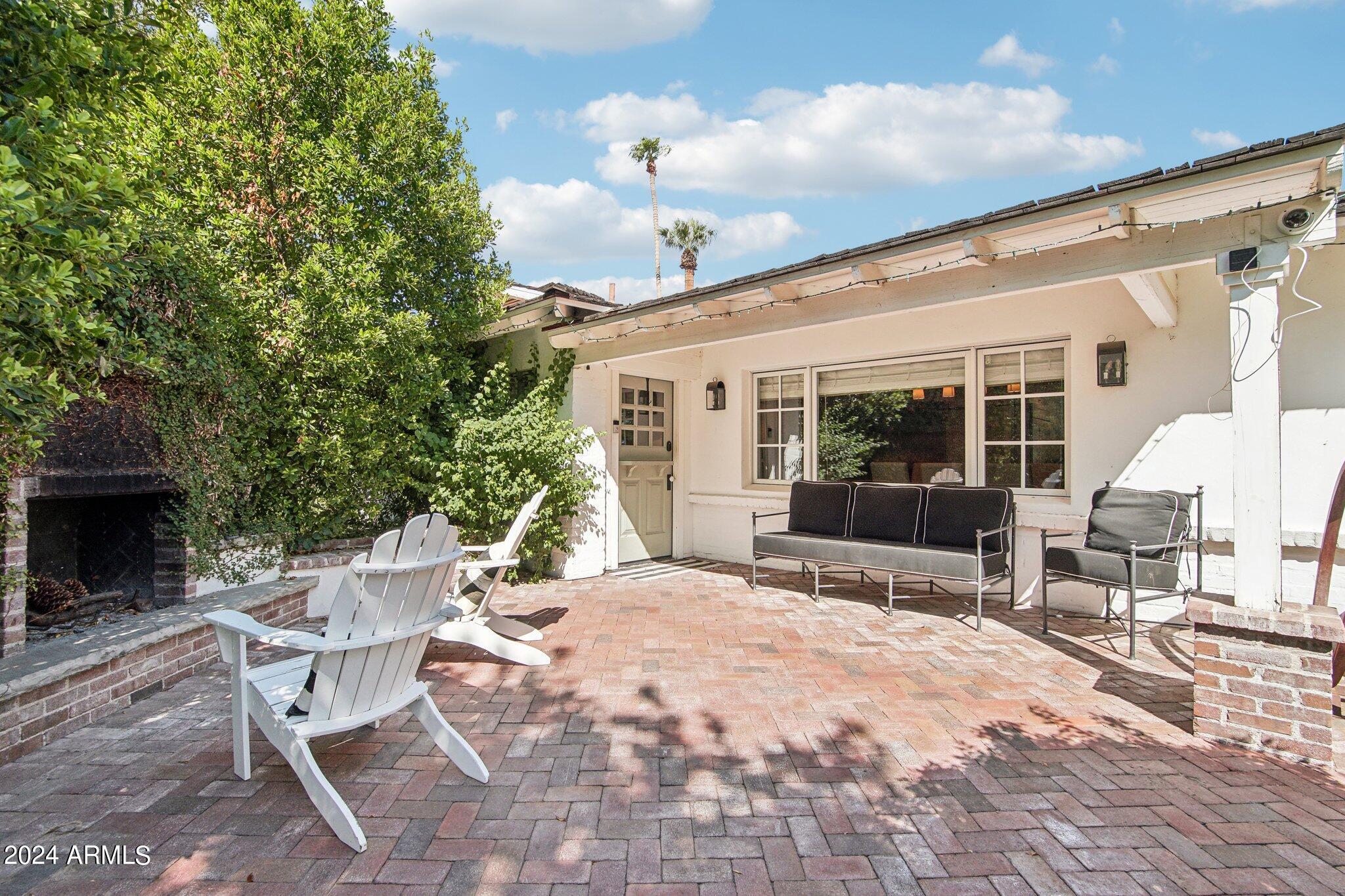 6332 E CALLE DEL PAISANO