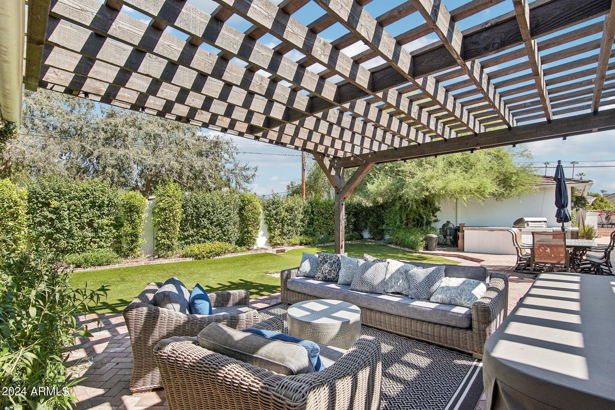 6332 E CALLE DEL PAISANO