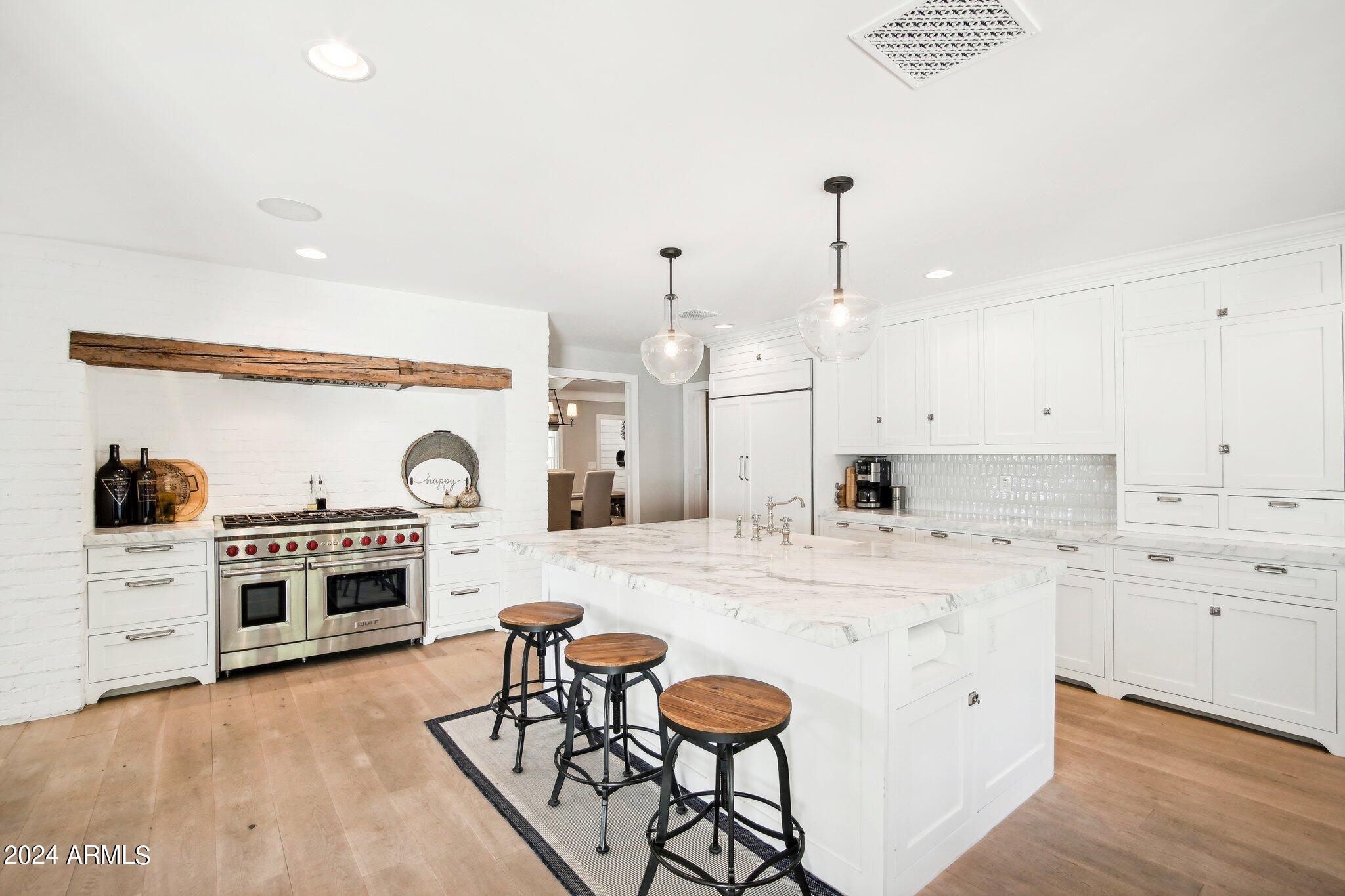6332 E CALLE DEL PAISANO