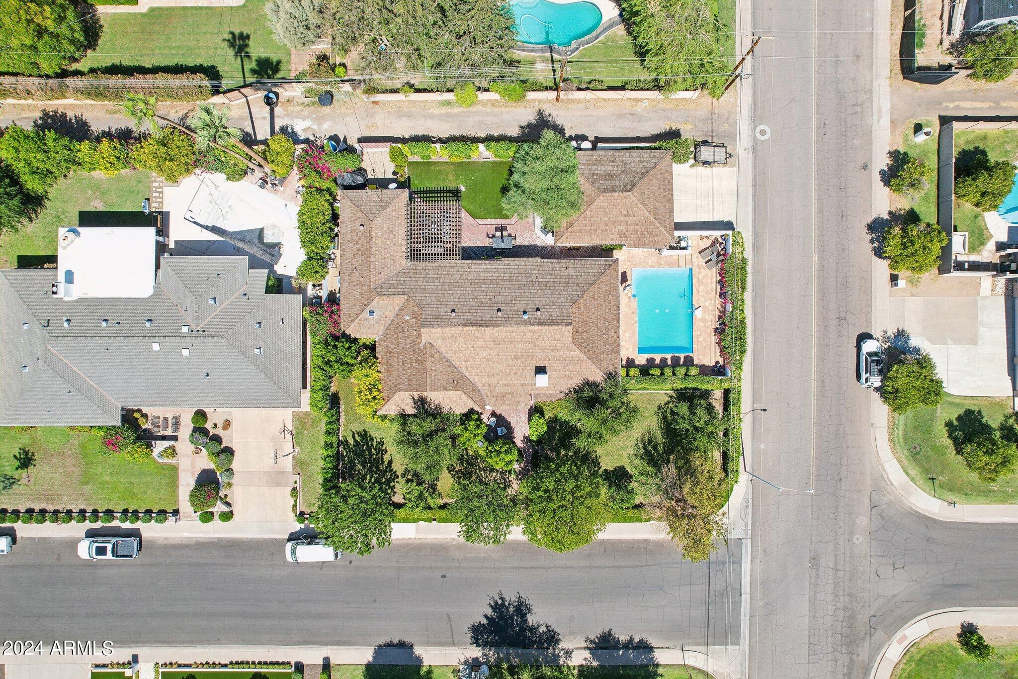 6332 E CALLE DEL PAISANO