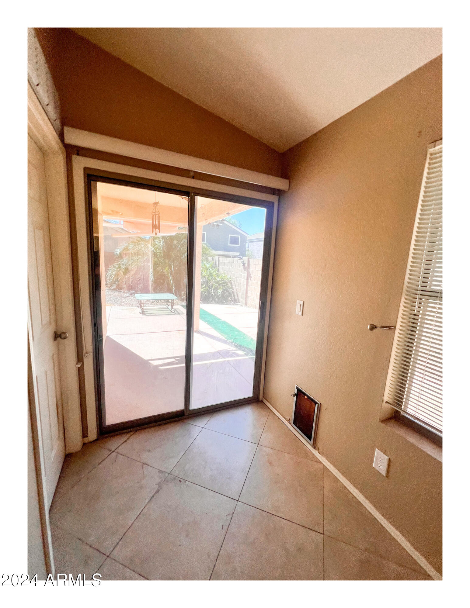 36521 W SANTA MARIA Street